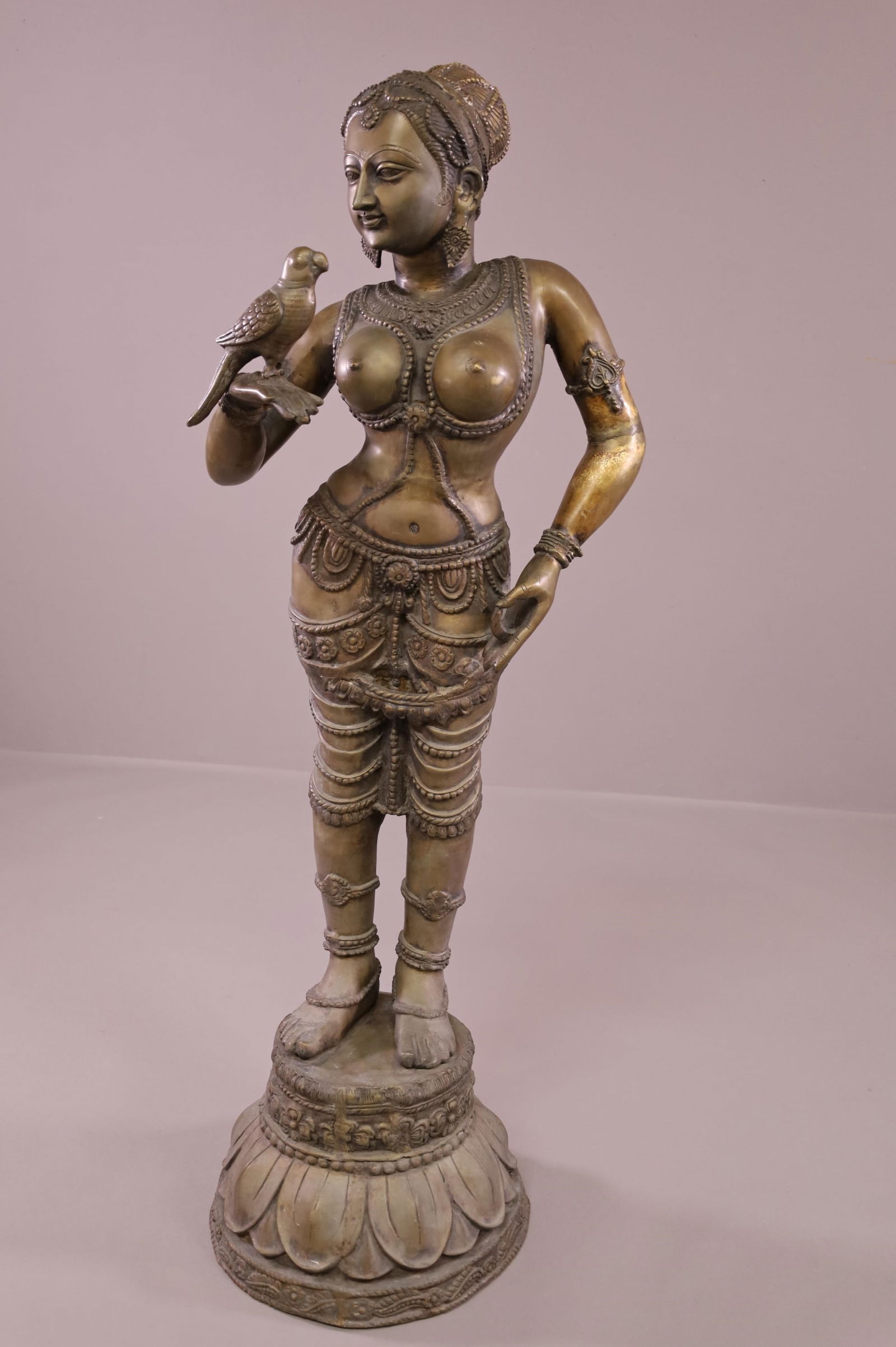 LARGE THAI BRONZE STATUE (1 of 5)