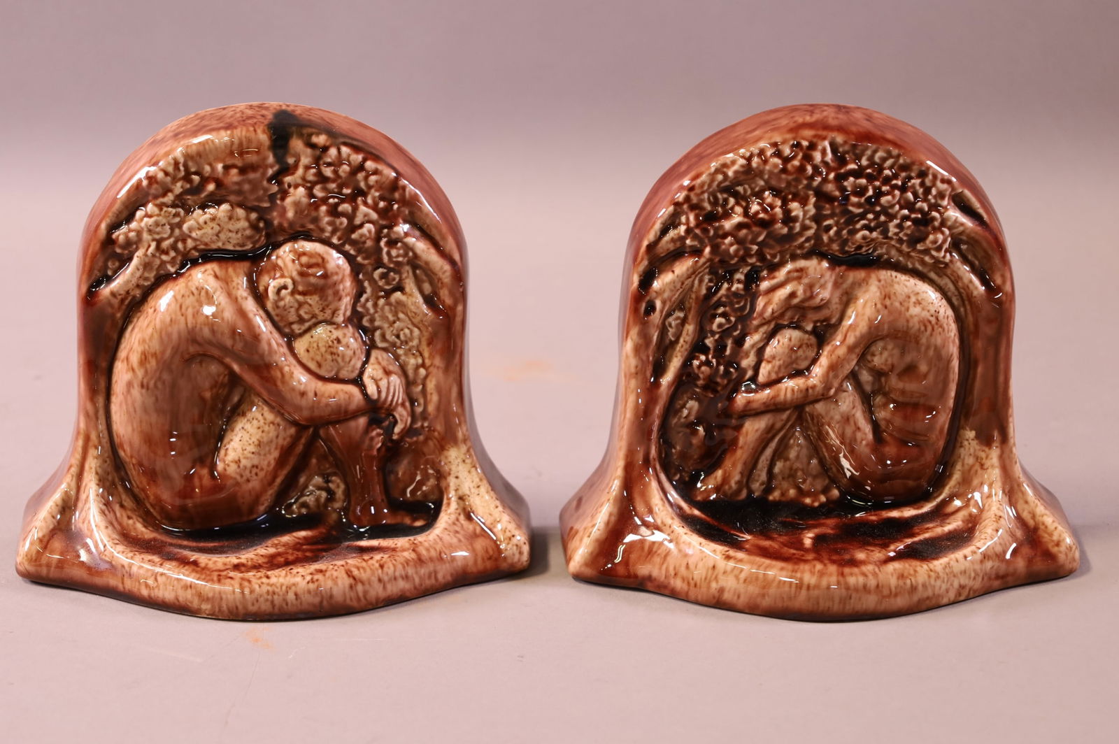 PAIR OF 1927 CALCO TILE BOOKENDS (1 of 3)