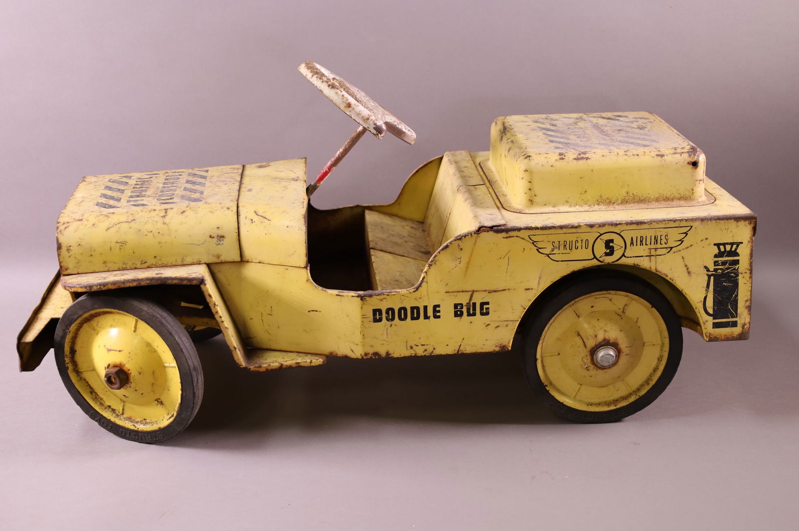 STRUCTO DOODLE BUG RIDING JEEP (1 of 6)