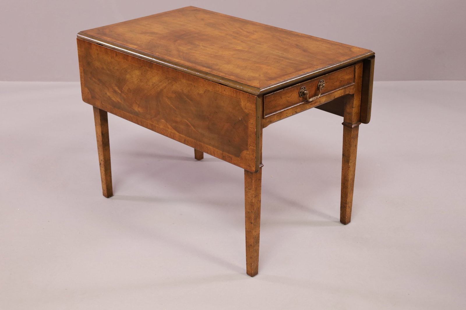 NAHON DROP SIDE TABLE (1 of 2)