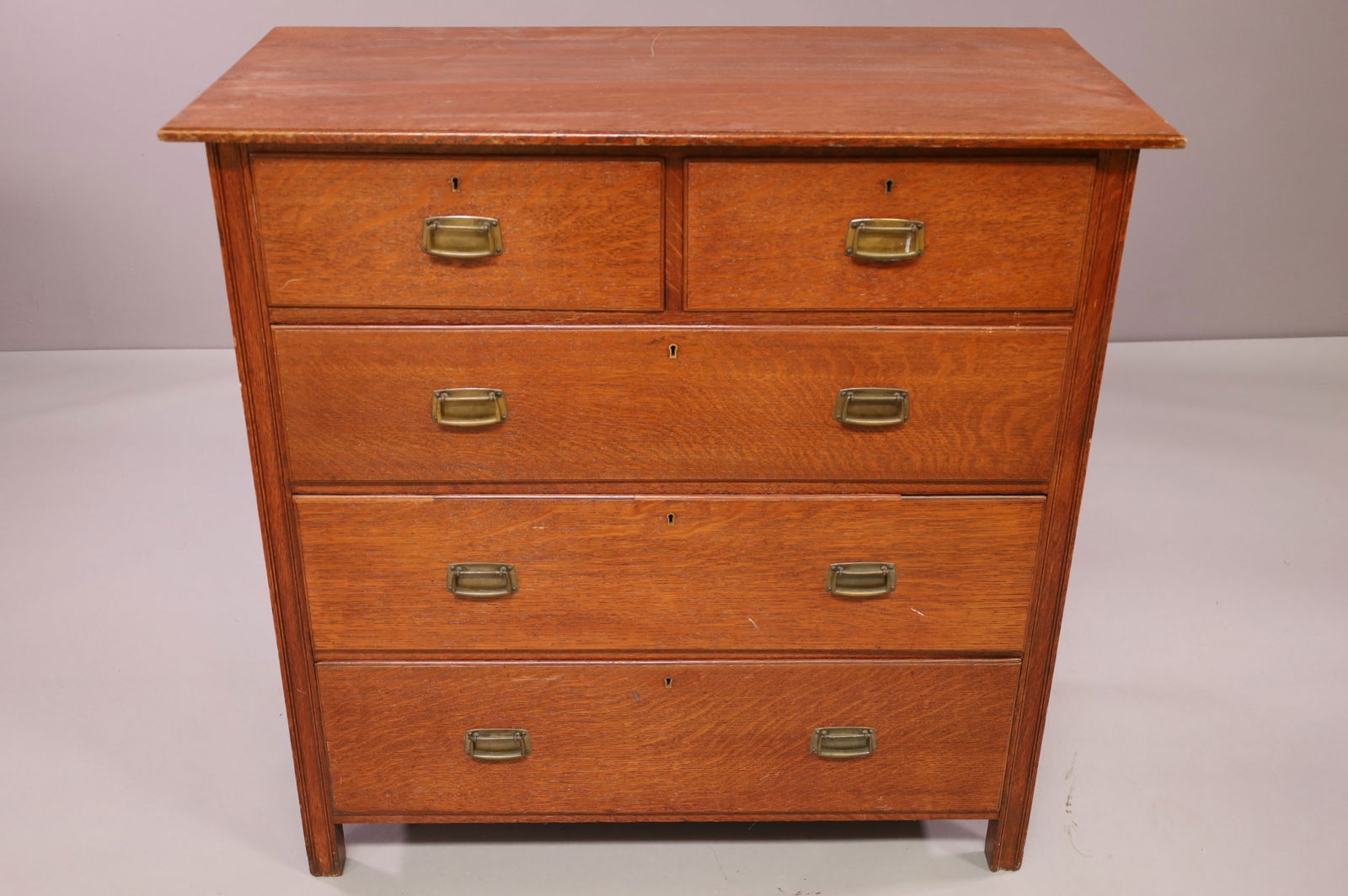 ARTS & CRAFTS OAK DRESSER (1 of 4)