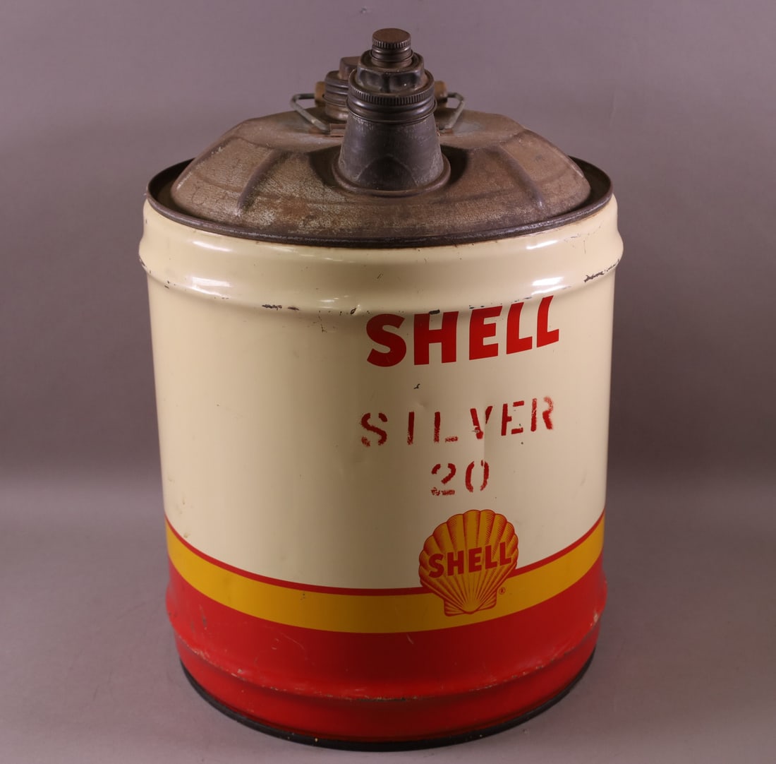 SHELL OIL CAN (1 of 2)