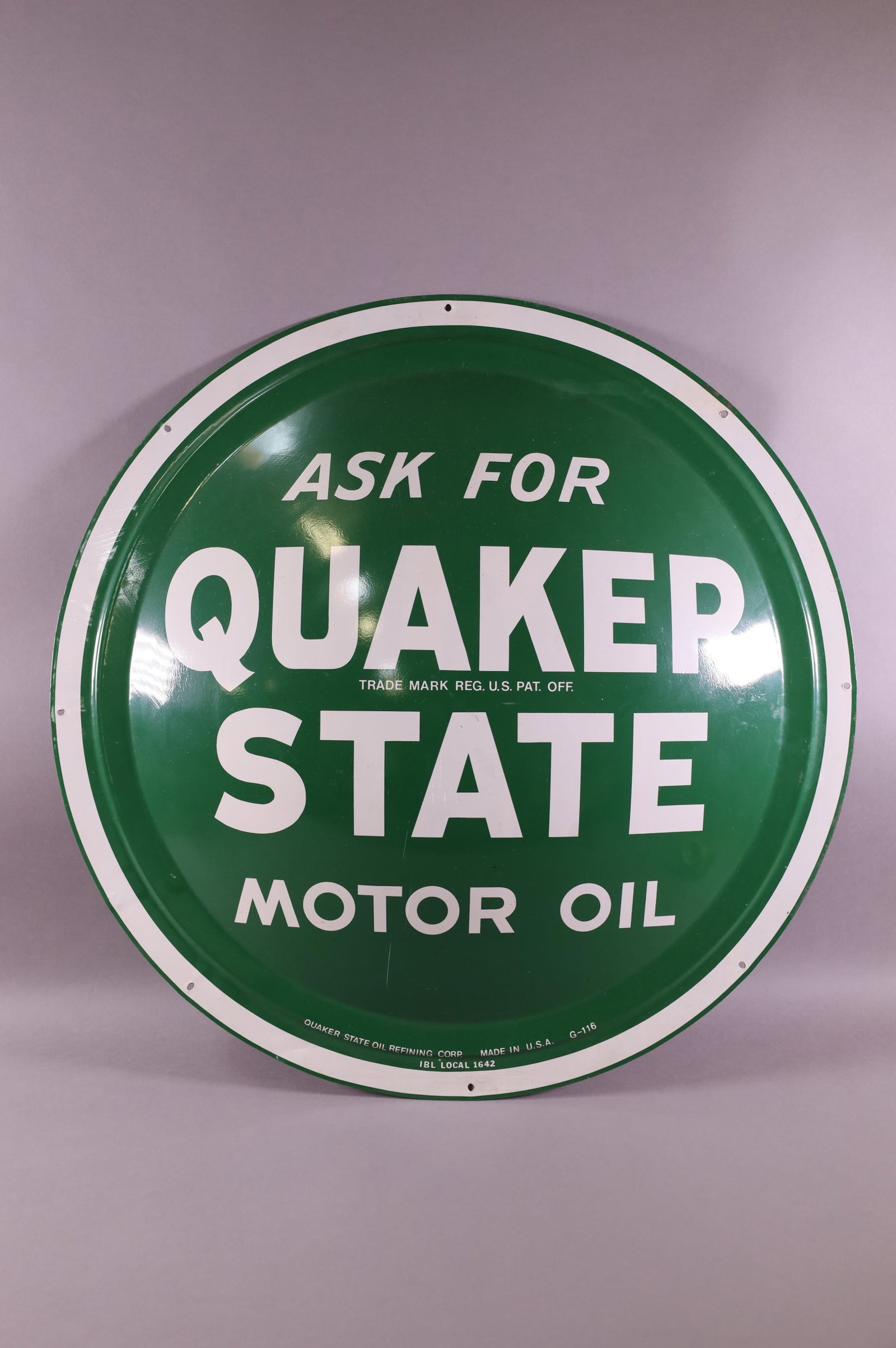 QUAKER STATE MOTOR OIL TIN SIGN (1 of 2)