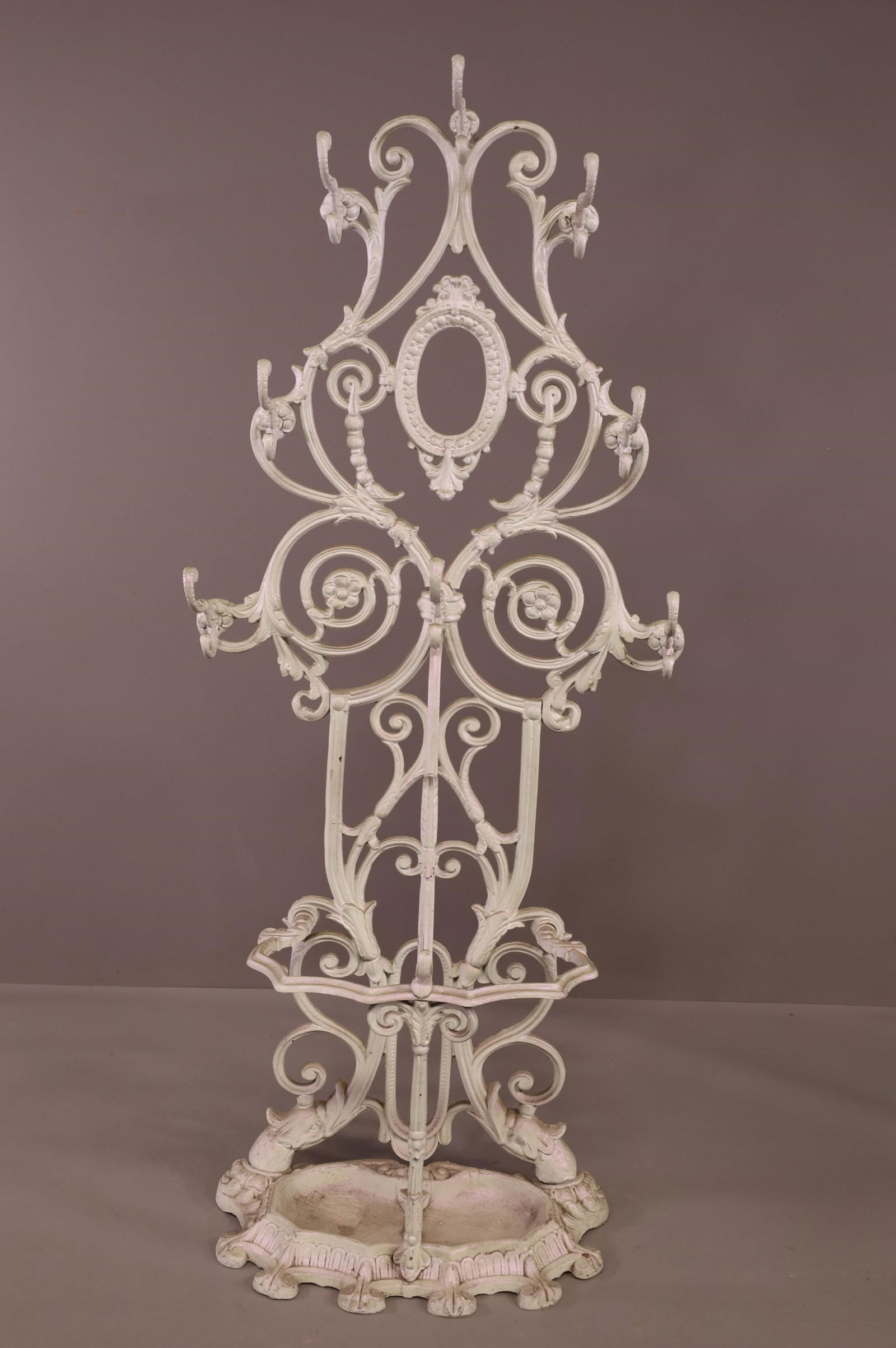 VICTORIAN STYLE HALLTREE (1 of 3)