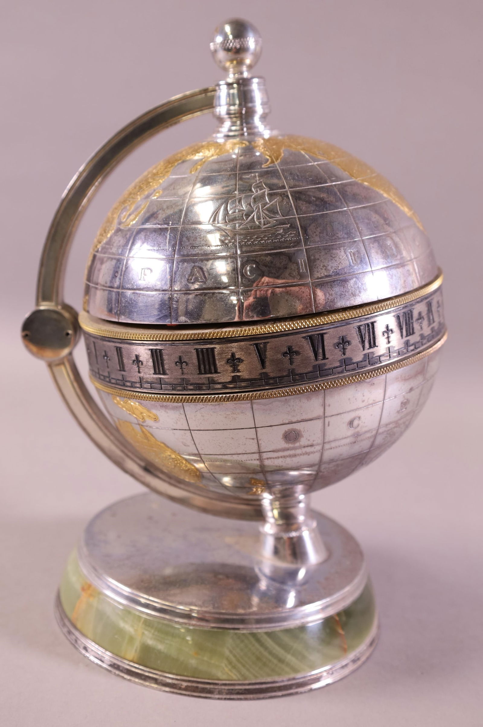 MAPPIN & WEBB MUSIC BOX CLOCK (1 of 6)