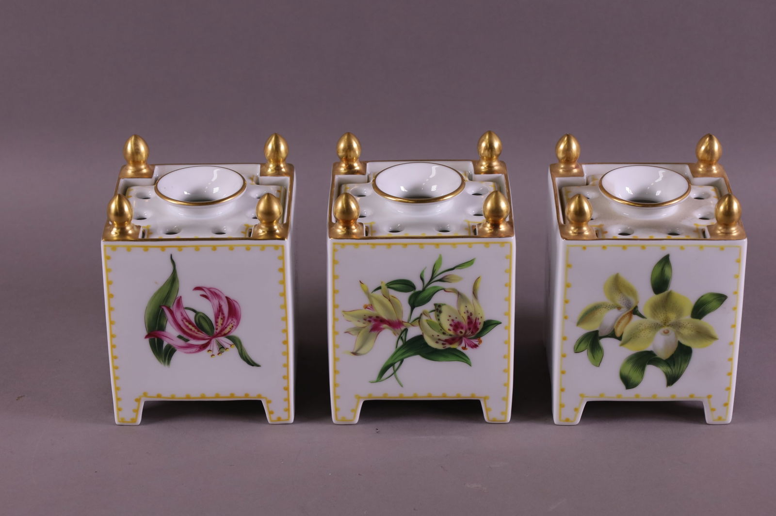 3 WILLIAM YEOWARD LIMOGES PORCELAIN PLANTERS (1 of 3)