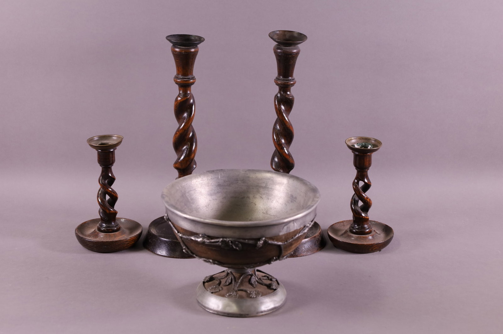 LOT OF ANTIQUE ENGLISH WOOD TABLE ARTICLES (1 of 5)