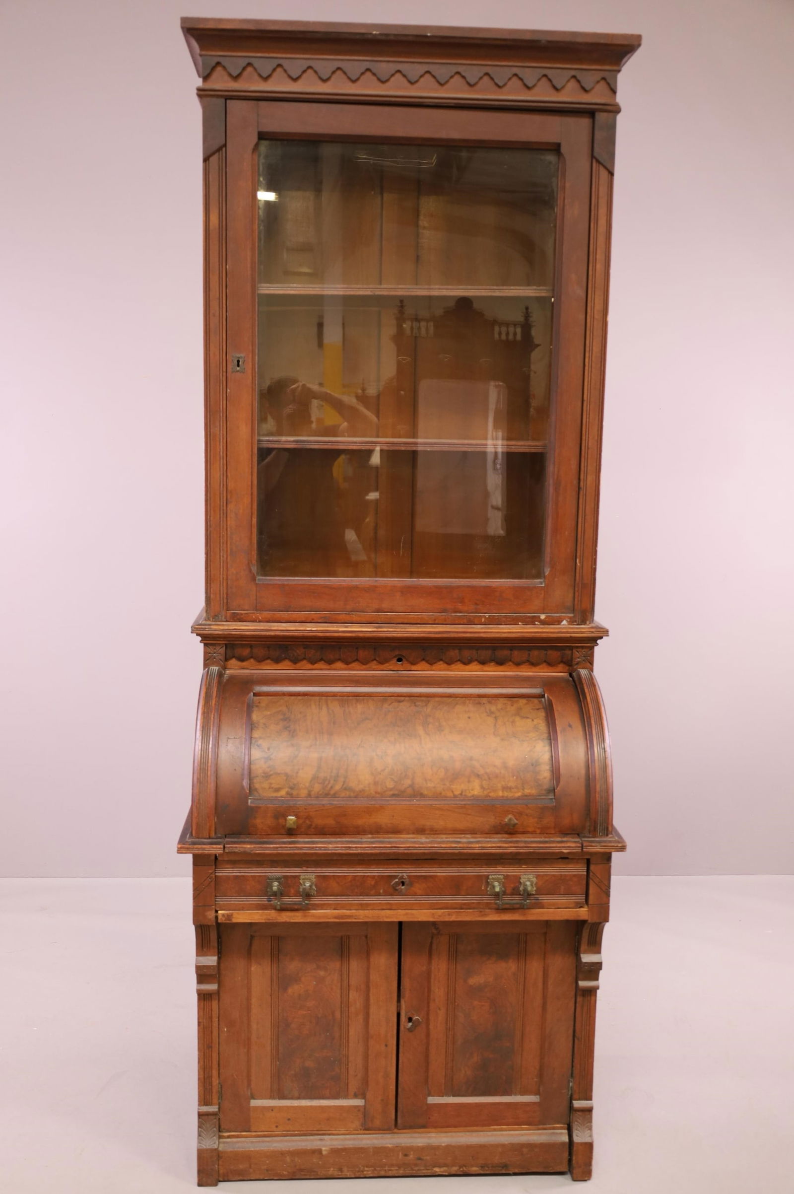 VICTORIAN CYLINDER ROLL DESK (1 of 4)