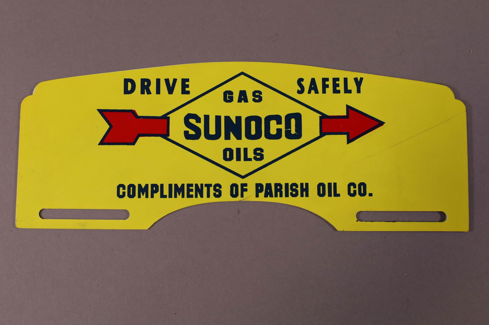 SUNOCO TIN LICENSE PLATE TOPPER (1 of 2)