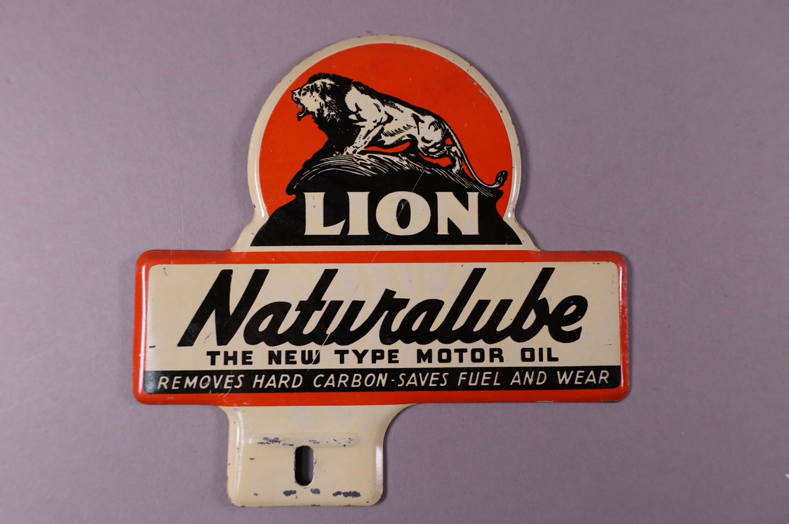 LION NATURALUBE TIN LICENSE PLATE TOPPER (1 of 2)