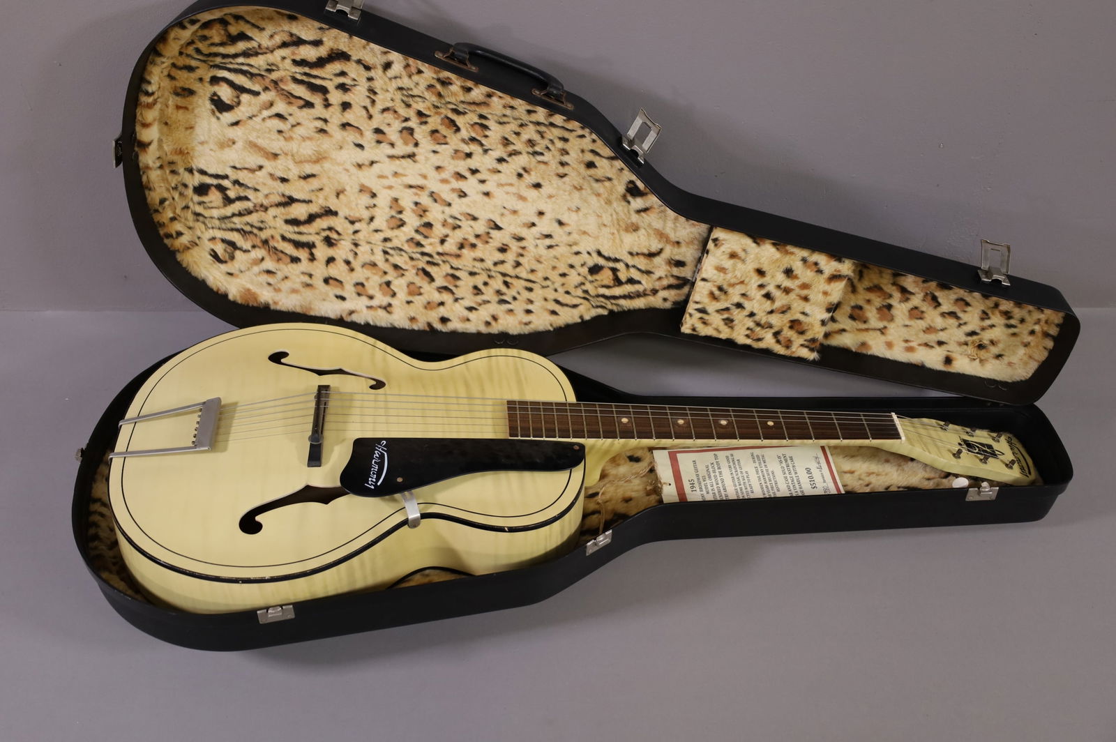 1940'S HARMONY BROADWAY GUITAR (1 of 5)