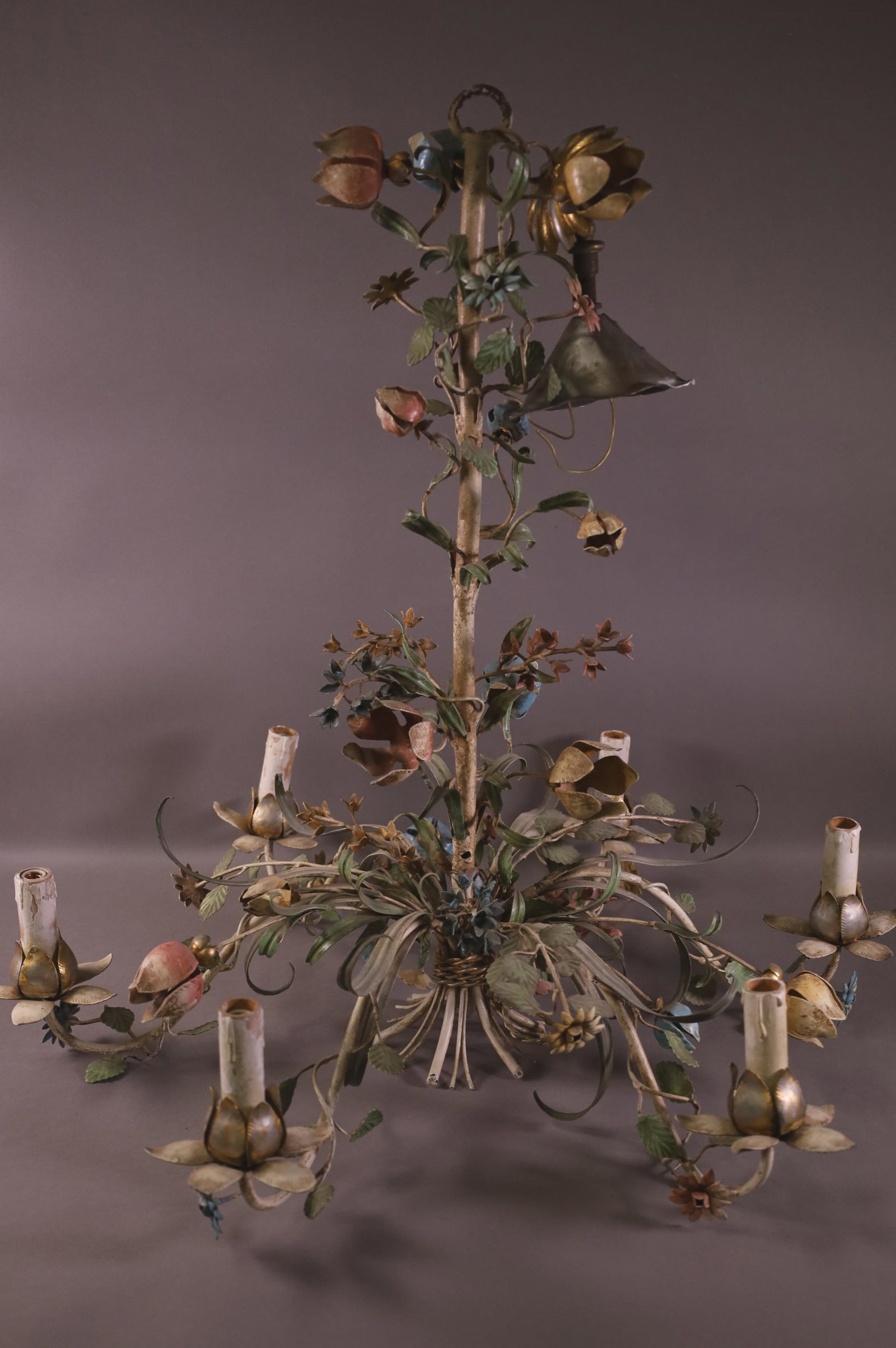 ITALIAN METAL FLORAL CHANDELIER: PAINTED FLORAL SIX ARM CHANDELIER. 30" DIAM x 29" H. THIS ITEM EXCEEDS SIZE LIMITATIONS FOR IN HOUSE SHIPPING.