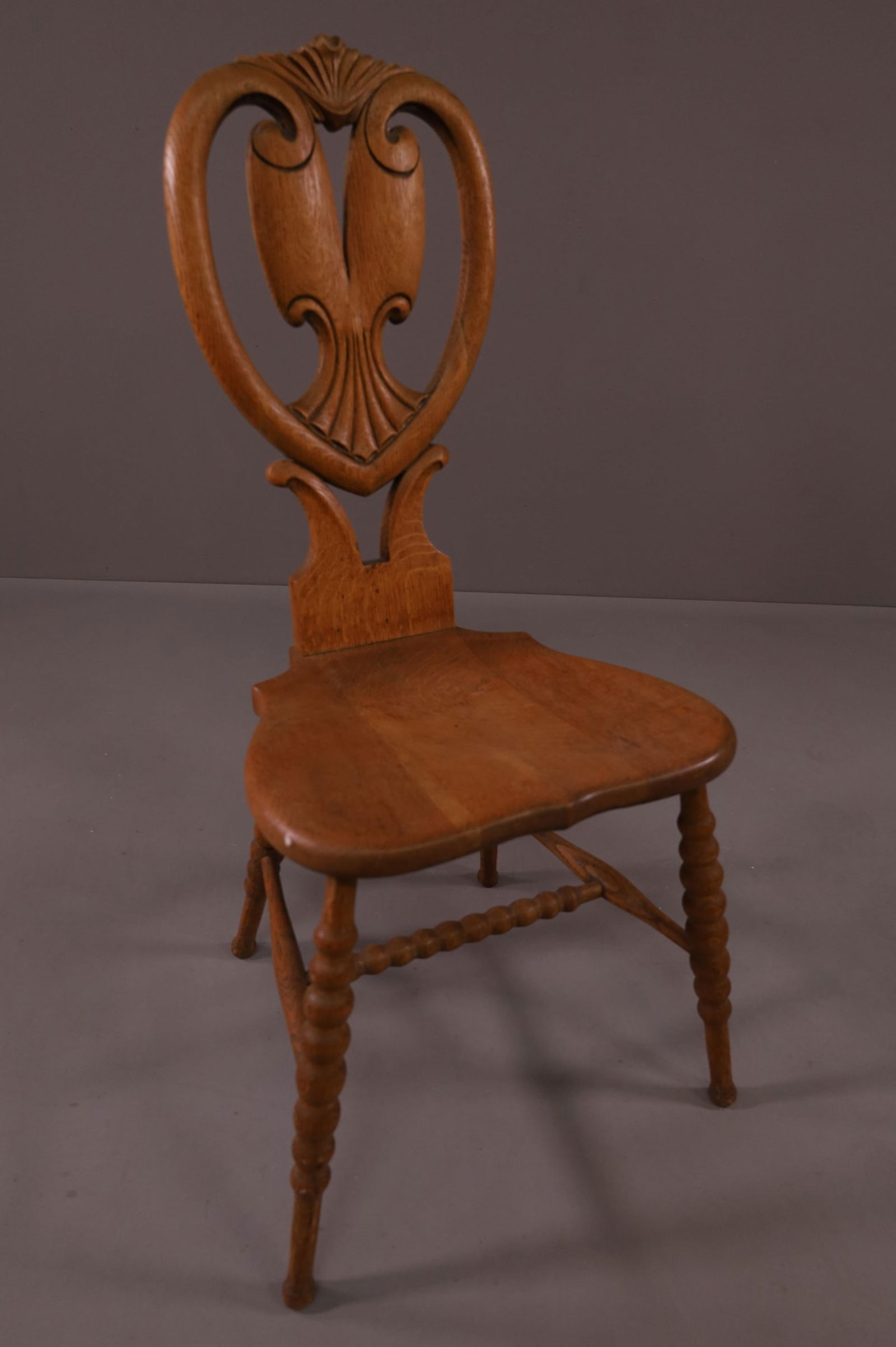 FANCY 1900'S AM. OAK SIDE CHAIR (1 of 2)