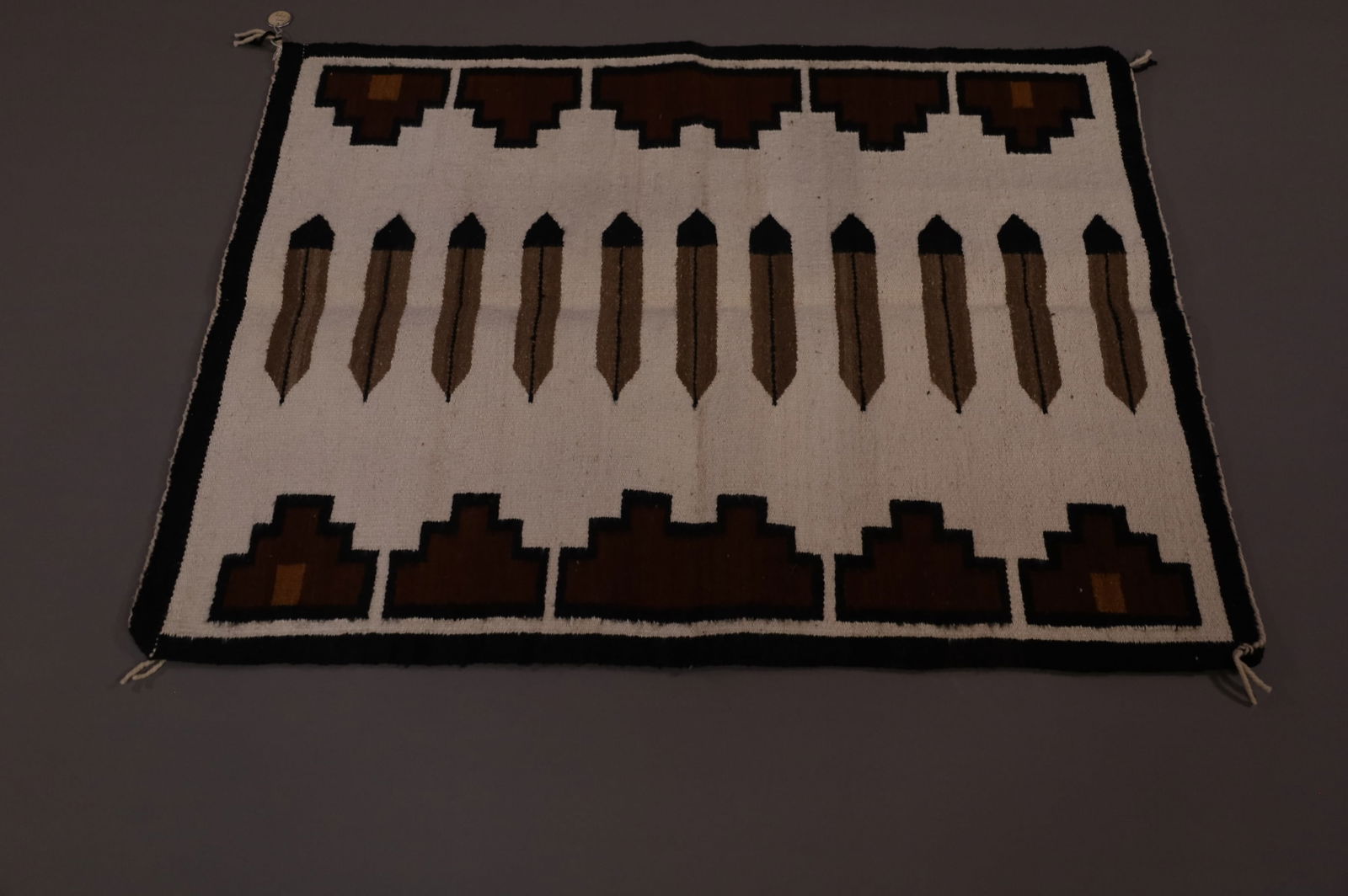 NATIVE AMERICAN RUG: TSAYATOH TRADING POST, FROM CORTEZ CO. MARY BEGAY. HANDMADE NAVAJO NATIVE AMERICAN RUG. 31" x 40"