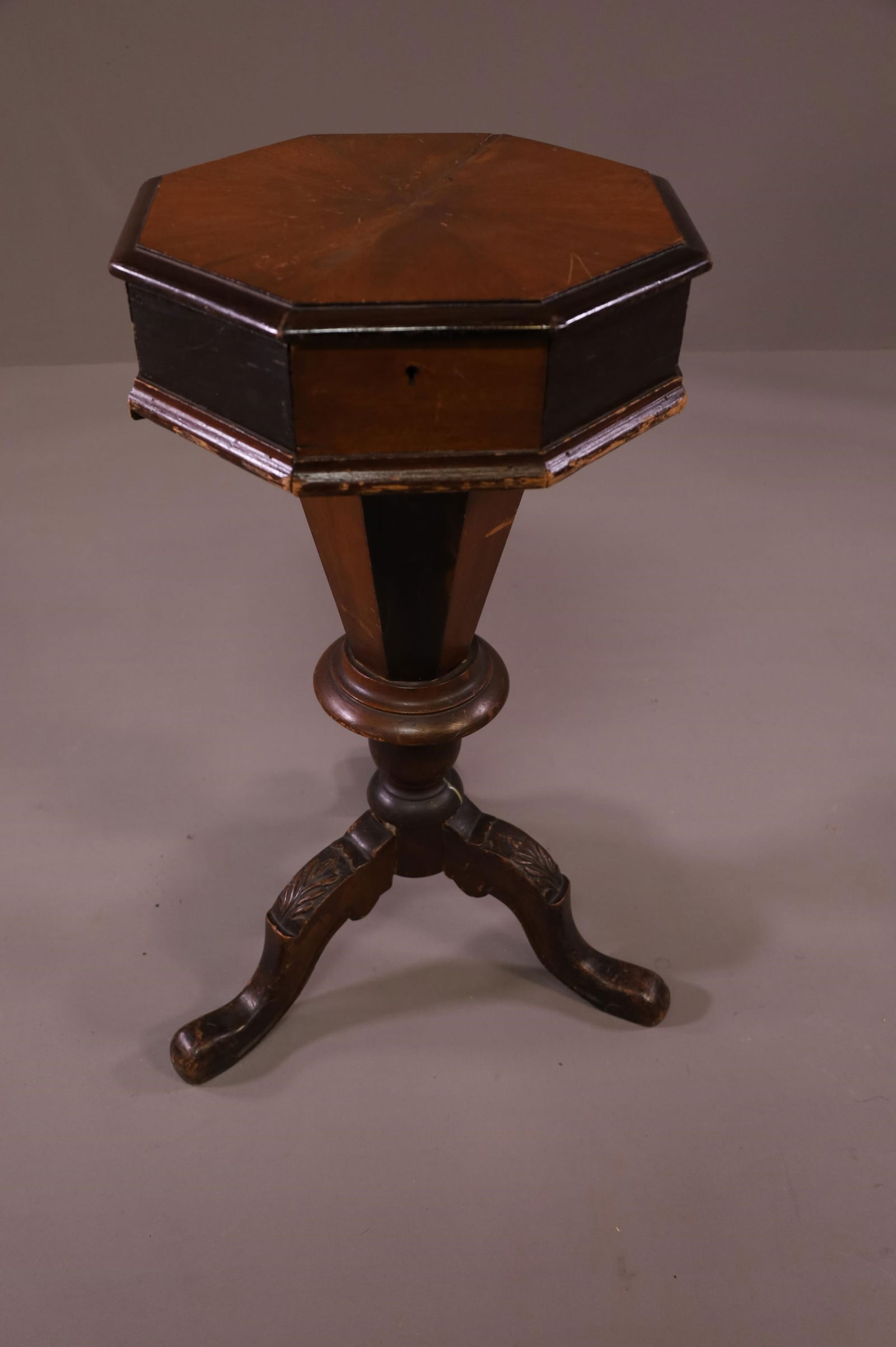 VICTORIAN SEWING STAND (1 of 4)