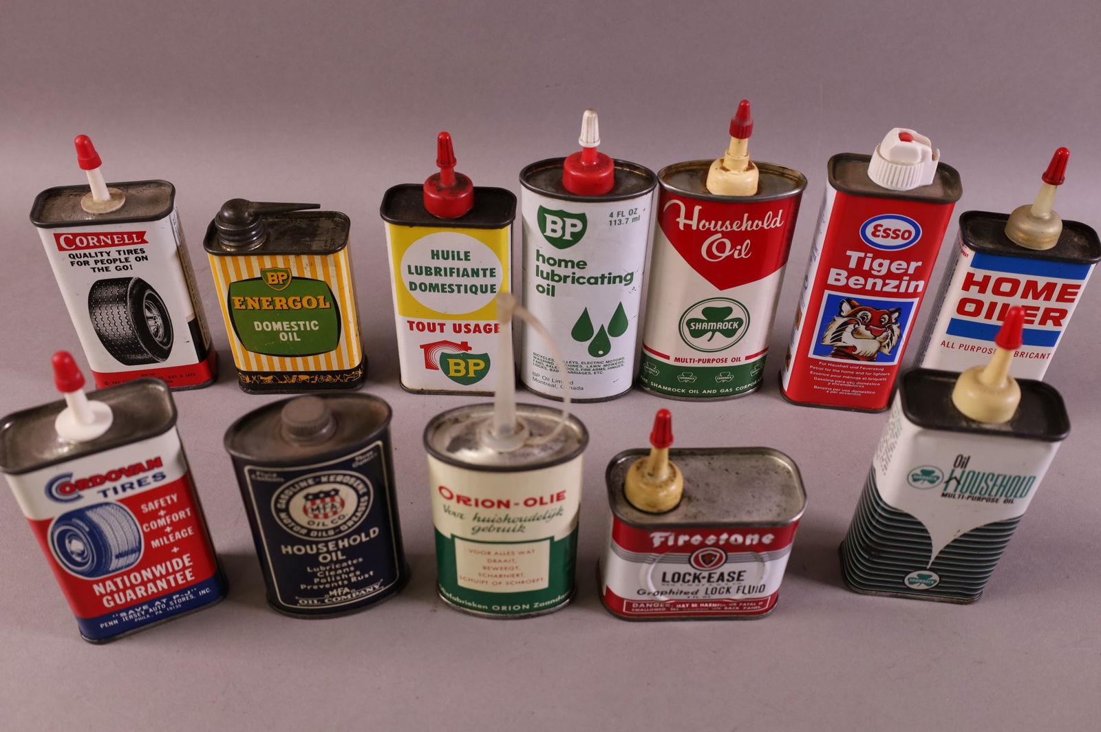 12 HANDY OILER CANS (1 of 1)