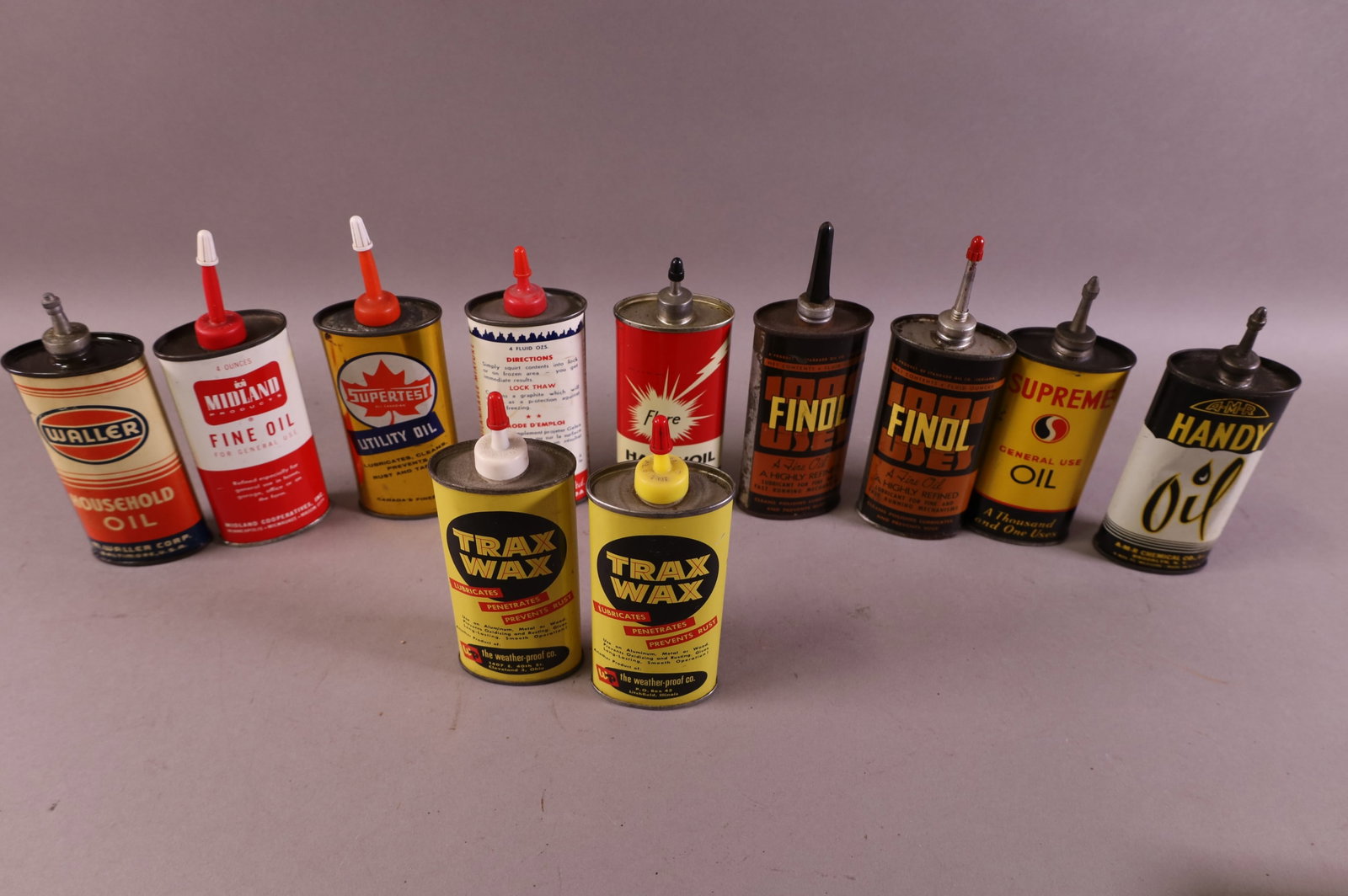 11 HANDY OILER CANS (1 of 1)