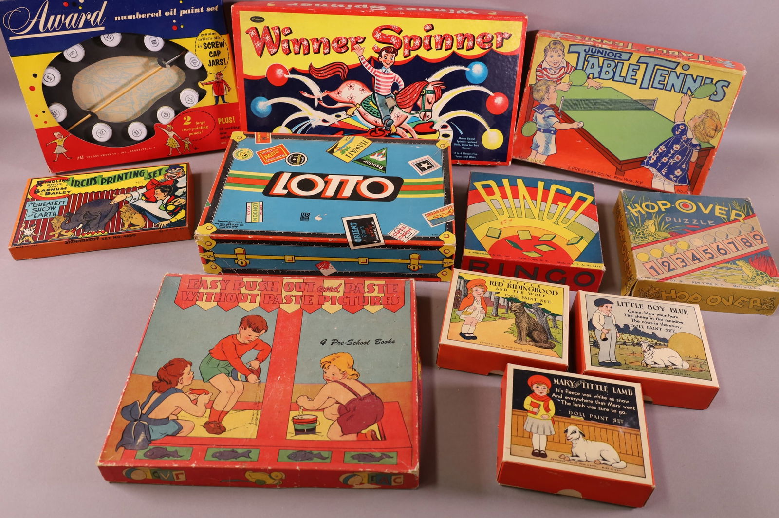 COLLECTION OF VINTAGE GAMES & PUZZLES (1 of 4)