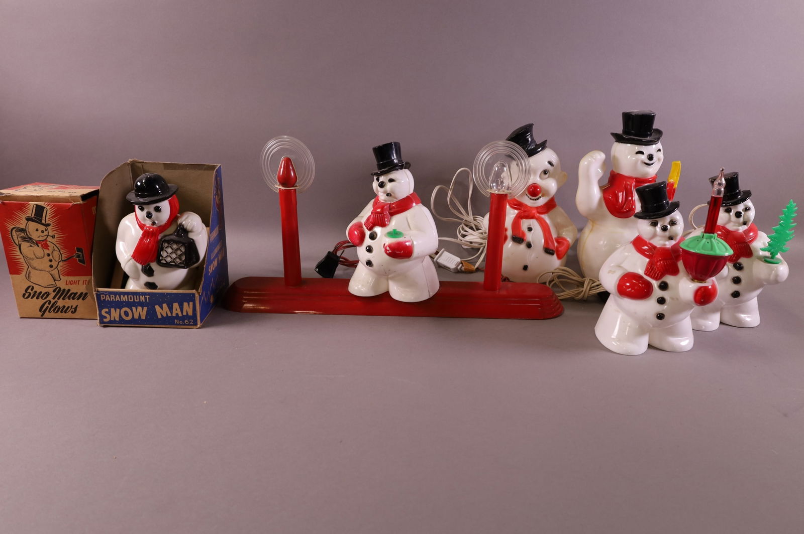 COLLECTION OF VINTAGE LIGHT UP SNOWMEN (1 of 1)