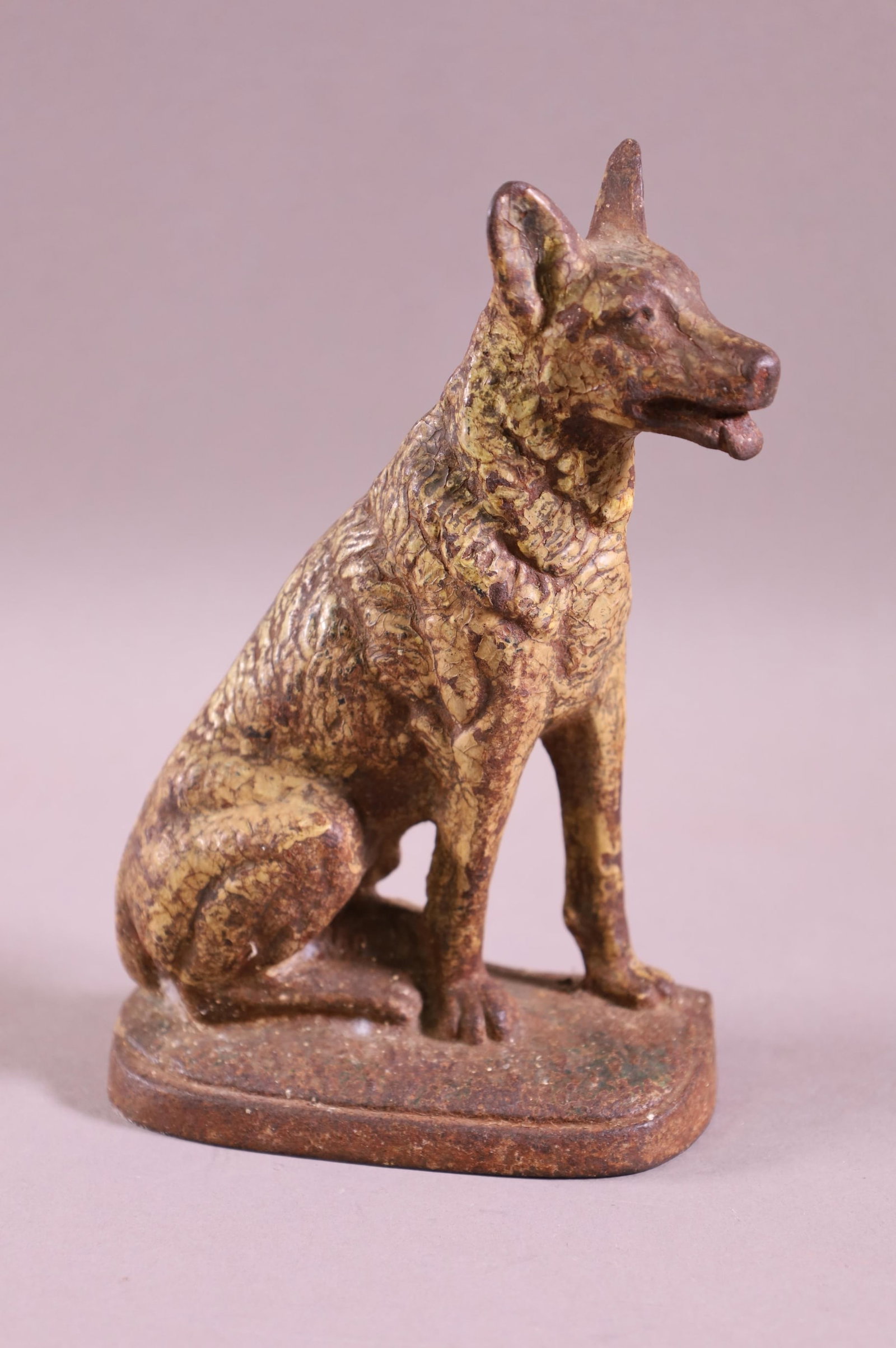 CAST IRON GERMAN SHEPHERD DOG DOORSTOP (1 of 2)