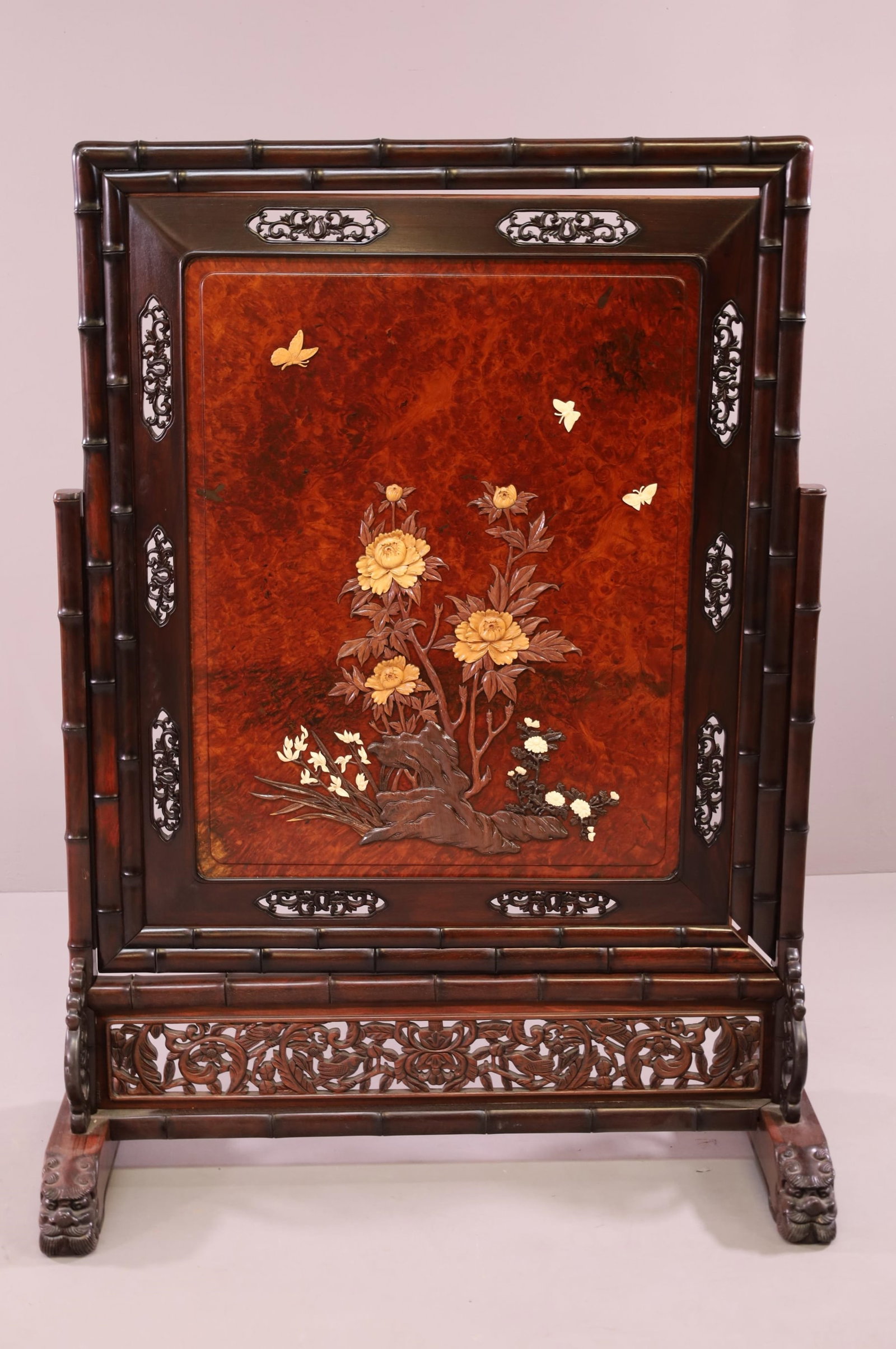 HUGE CHINESE HARDWOOD ROOM SCREEN (1 of 4)