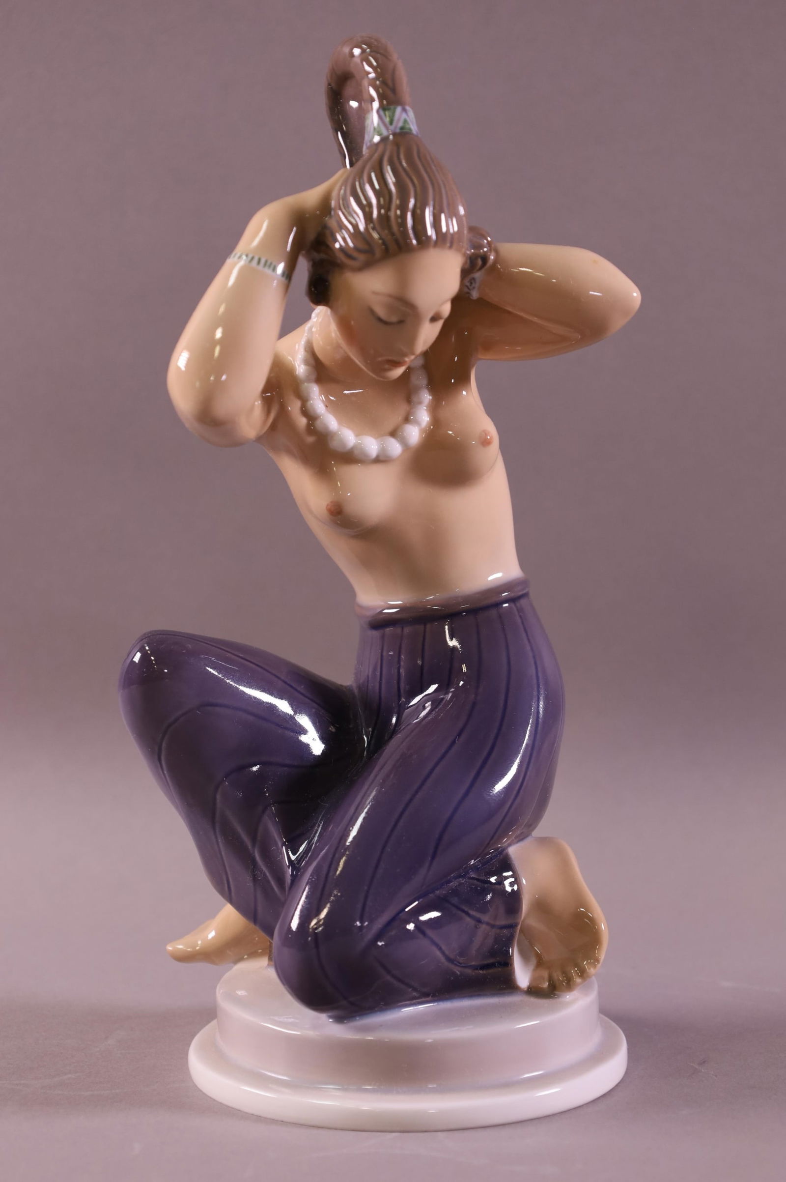 ROYAL COPENHAGEN FIGURE (1 of 5)