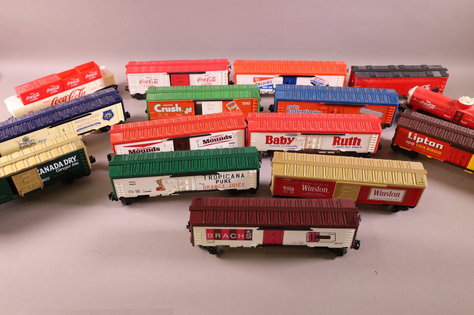 LOT OF 15 TOY TRAIN ADVERTISING CARS (1 of 4)