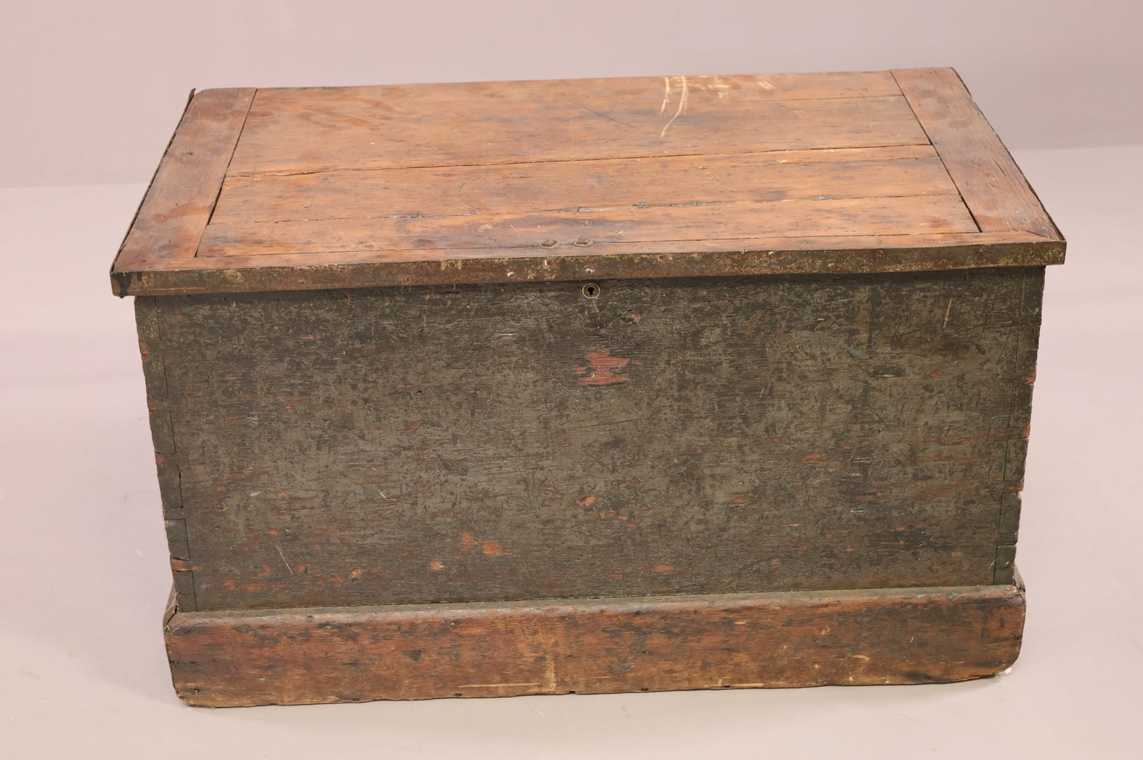 PRIMITIVE TOOL CHEST (1 of 5)
