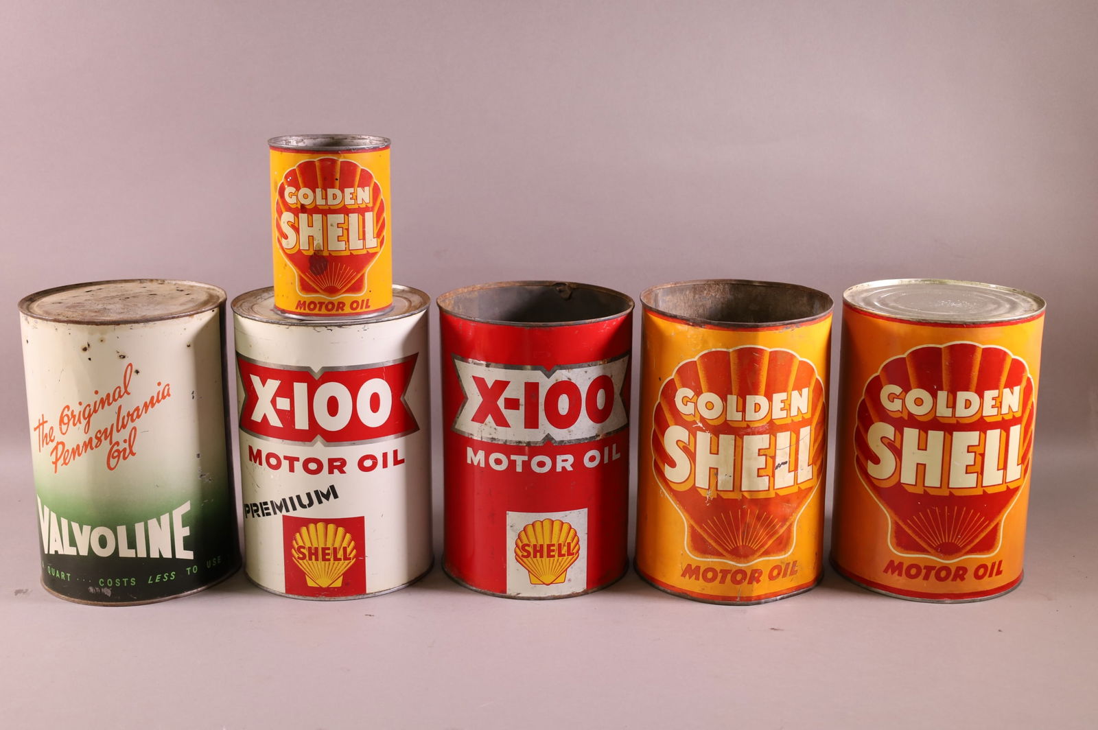 5 SHELL & 1 VALVOLINE OIL CANS (1 of 2)