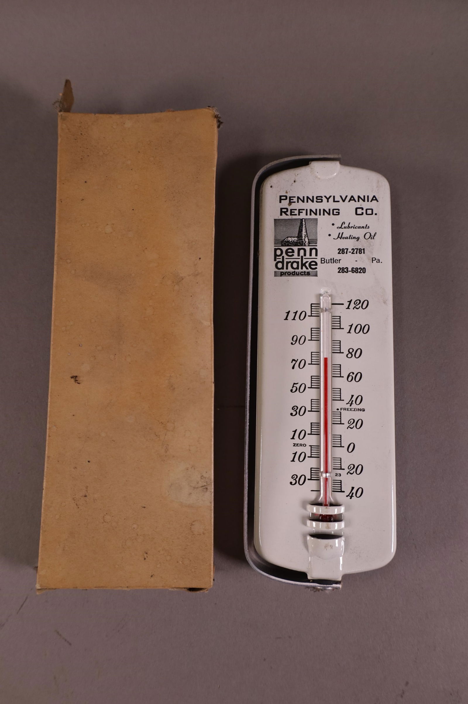 SMALL PENN DRAKE THERMOMETER (1 of 2)