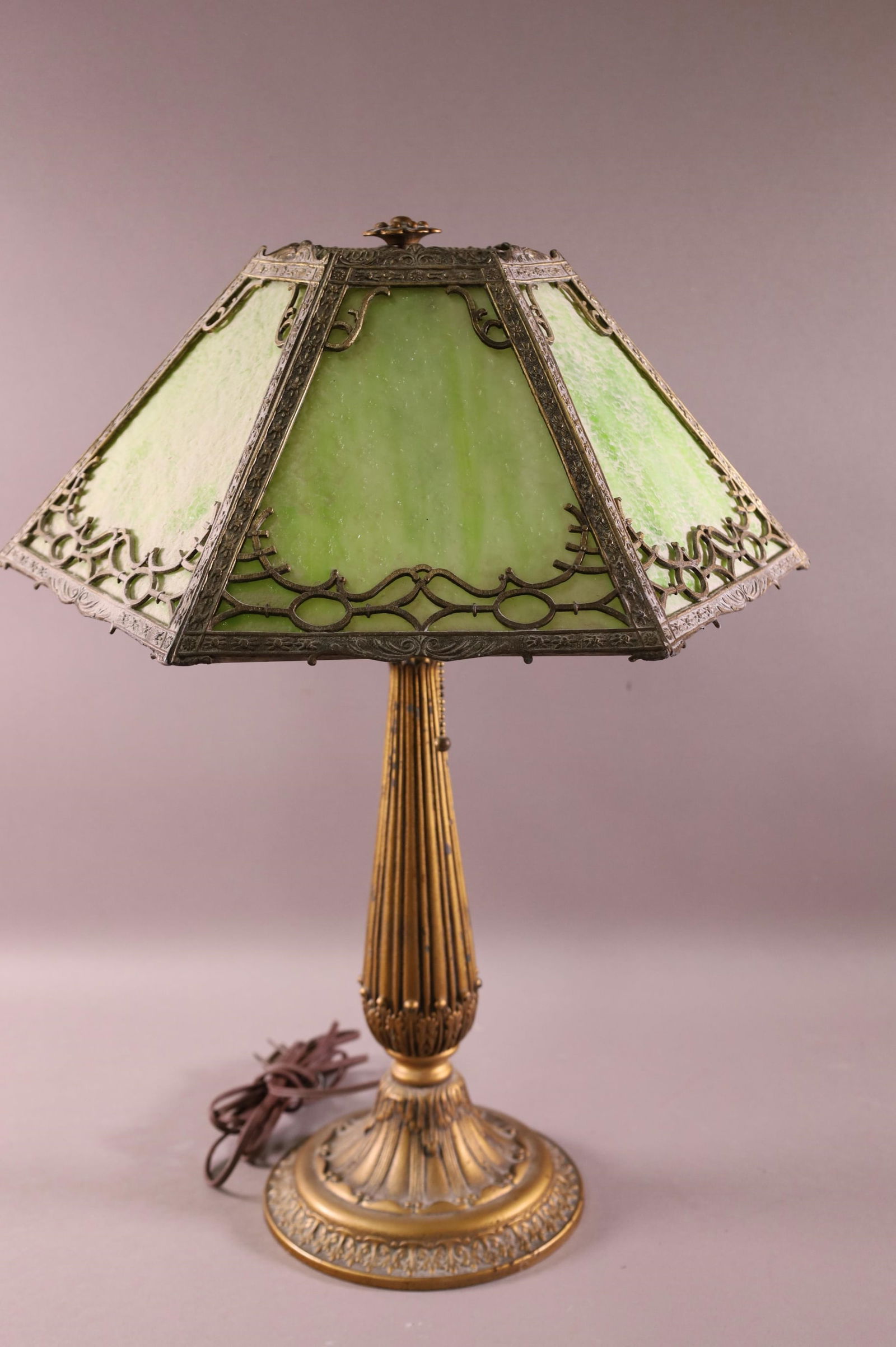 SLAG GLASS TABLE LAMP (1 of 3)