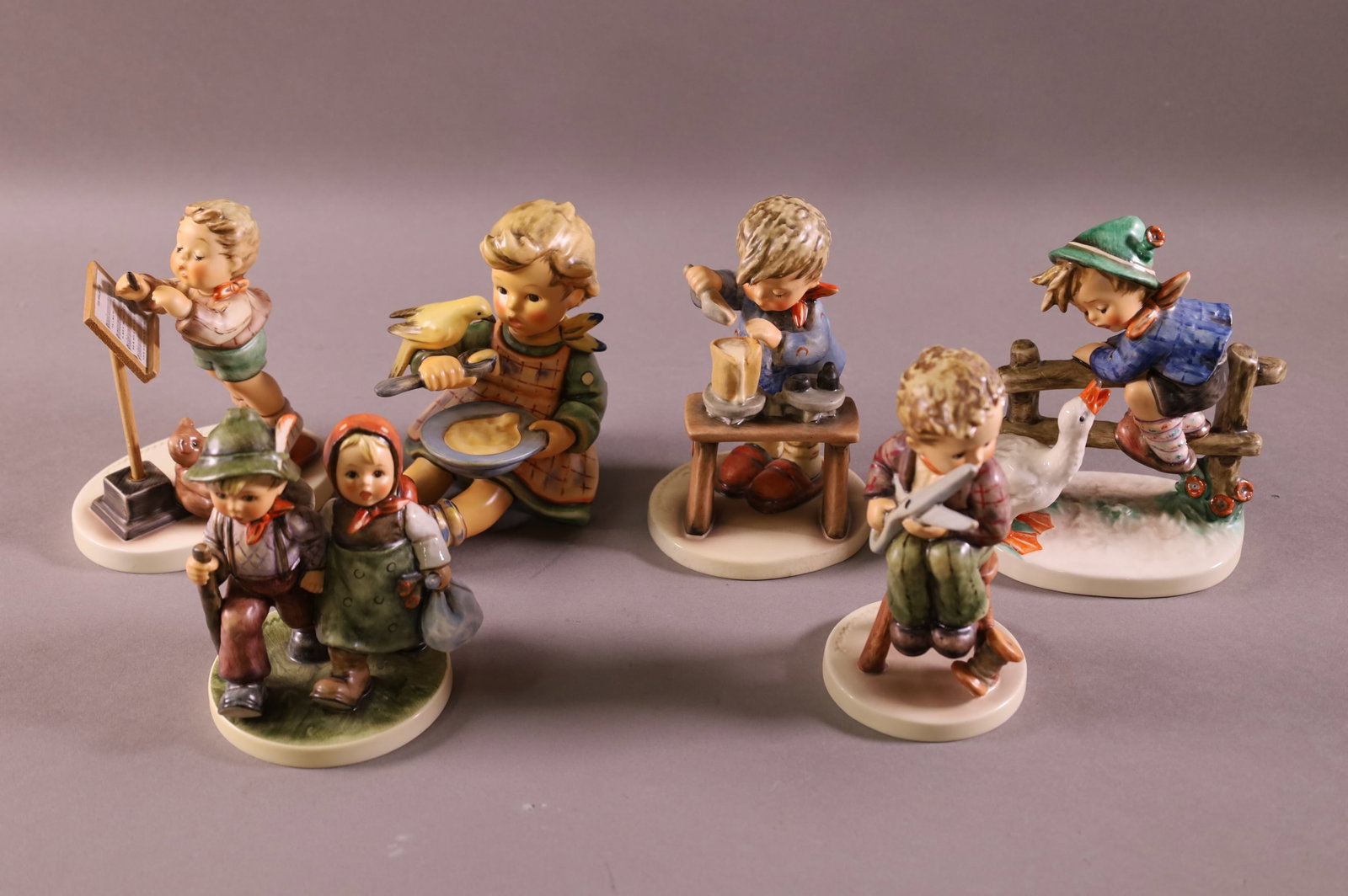 6 HUMMEL FIGURES (1 of 6)