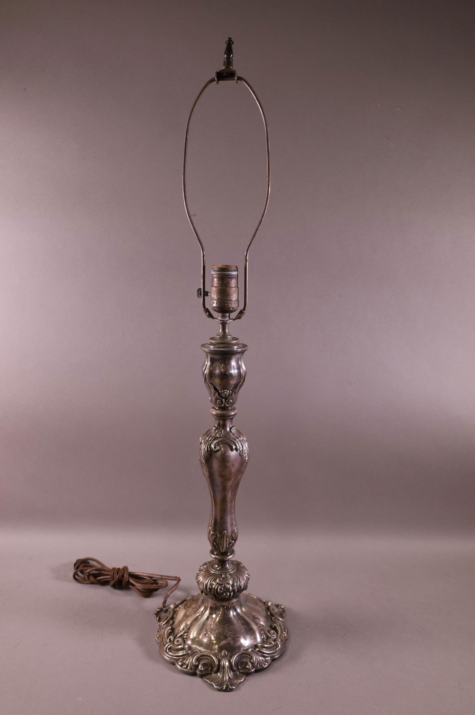 SILVERPLATED TABLE LAMP (1 of 3)