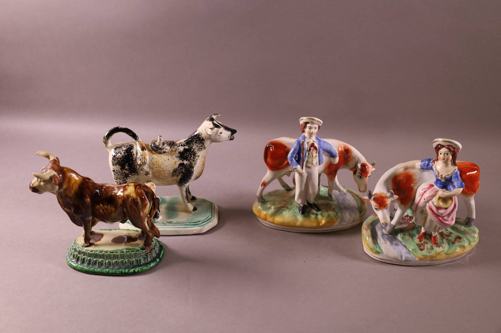 4 STAFFORDSHIRE COWS (1 of 6)