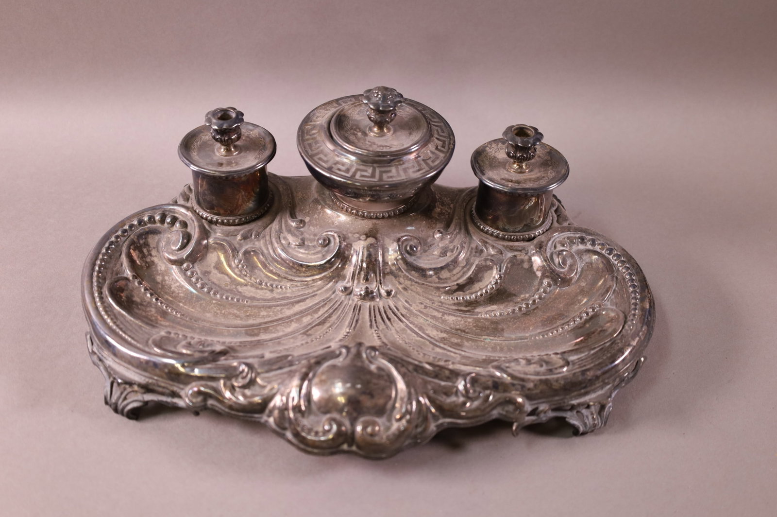 19TH CENTURY SILVERPLATED INKWELL (1 of 3)