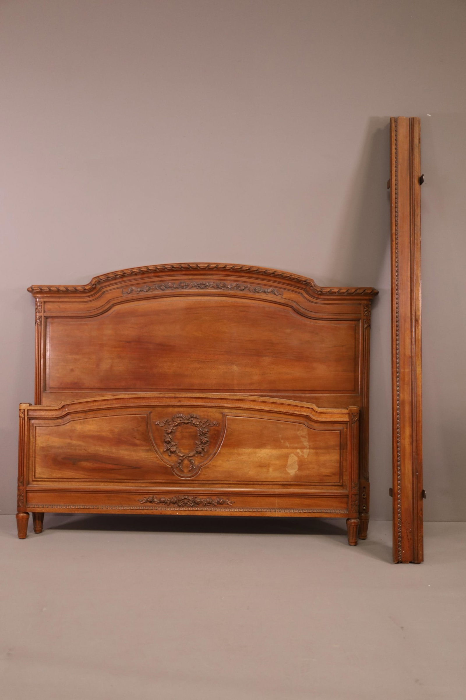 ANTIQUE FRENCH BED (1 of 3)
