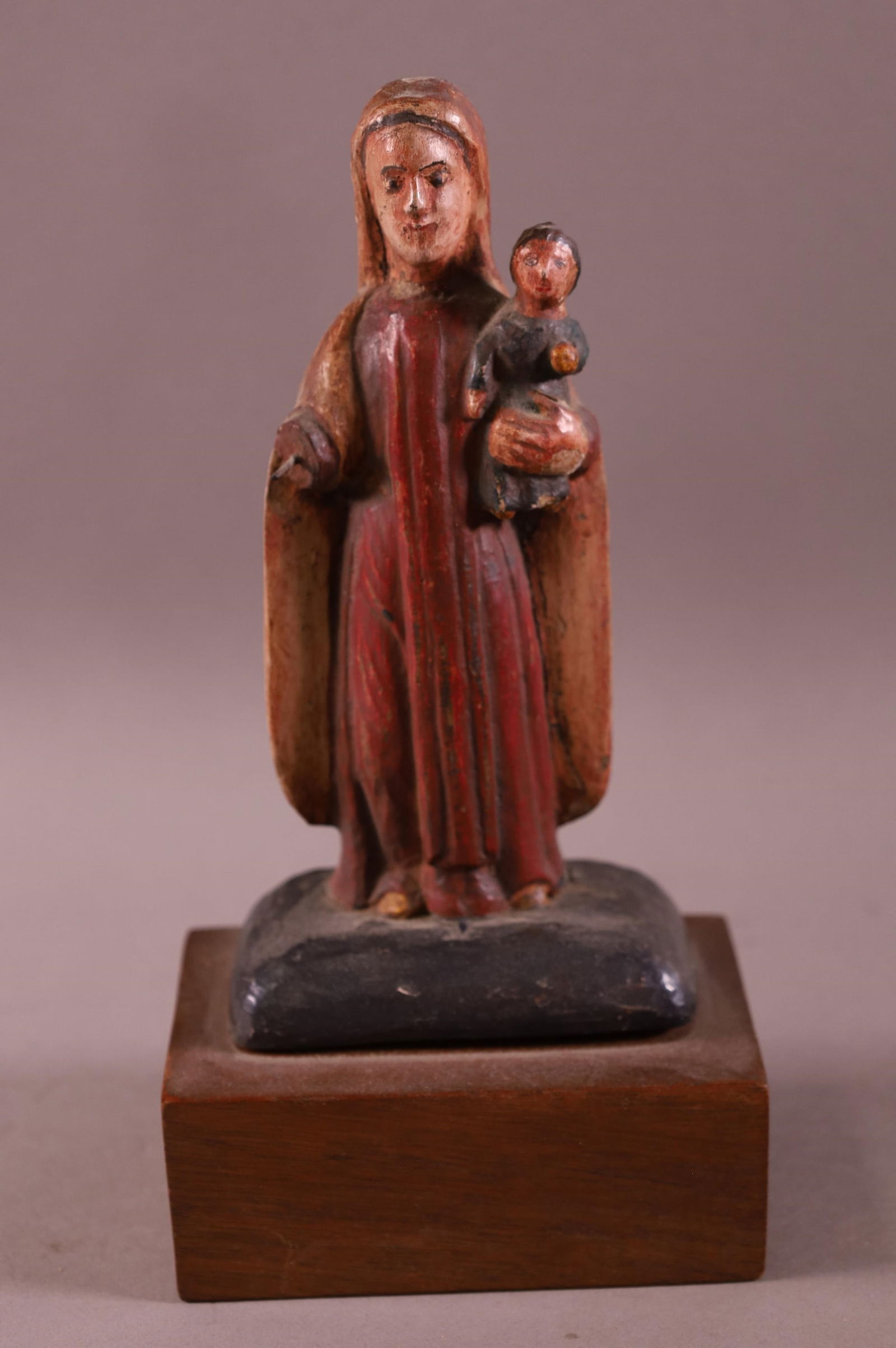 ANTIQUE SANTO FIGURE (1 of 4)