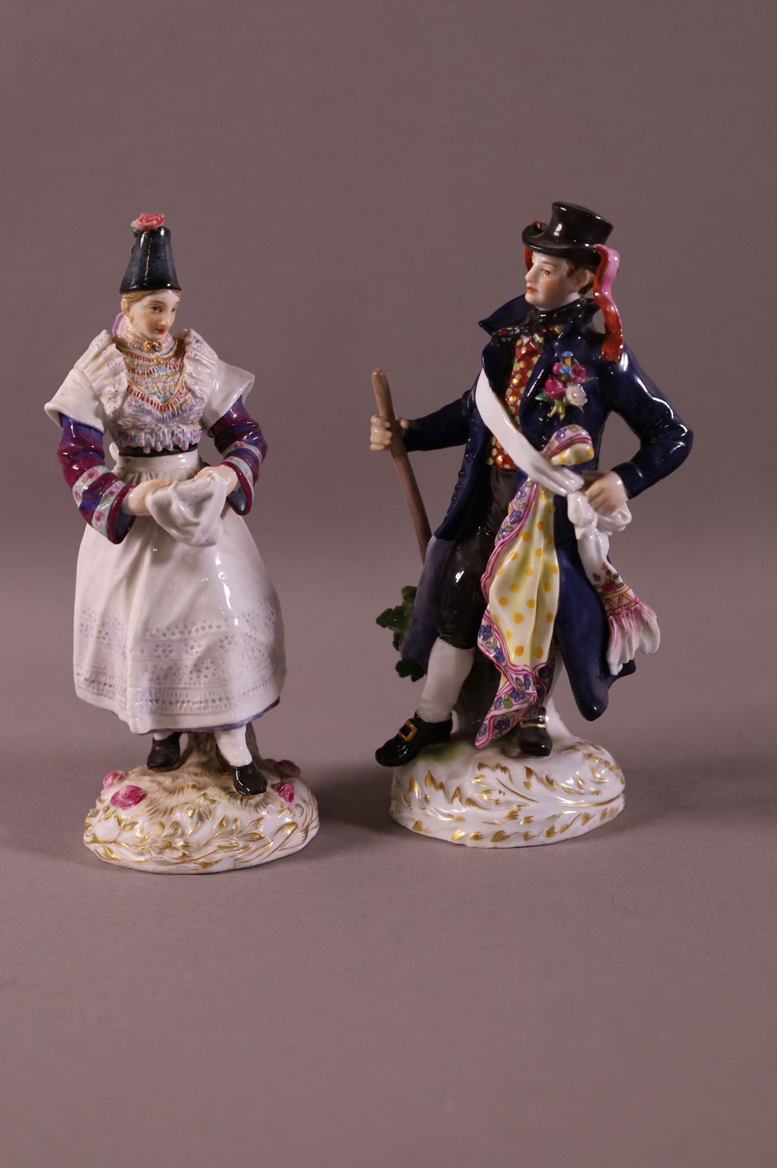 PAIR OF MEISSEN FIGURES (1 of 2)