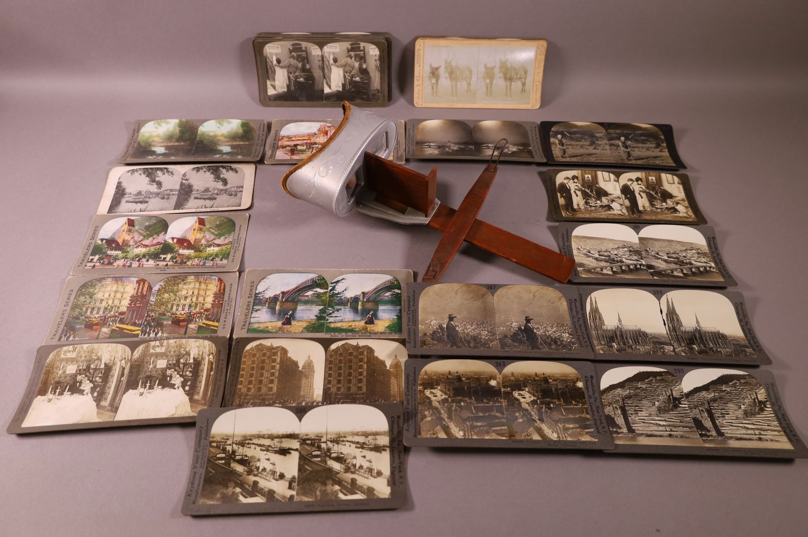 STEREOPTIC VIEWER & CARDS (1 of 2)