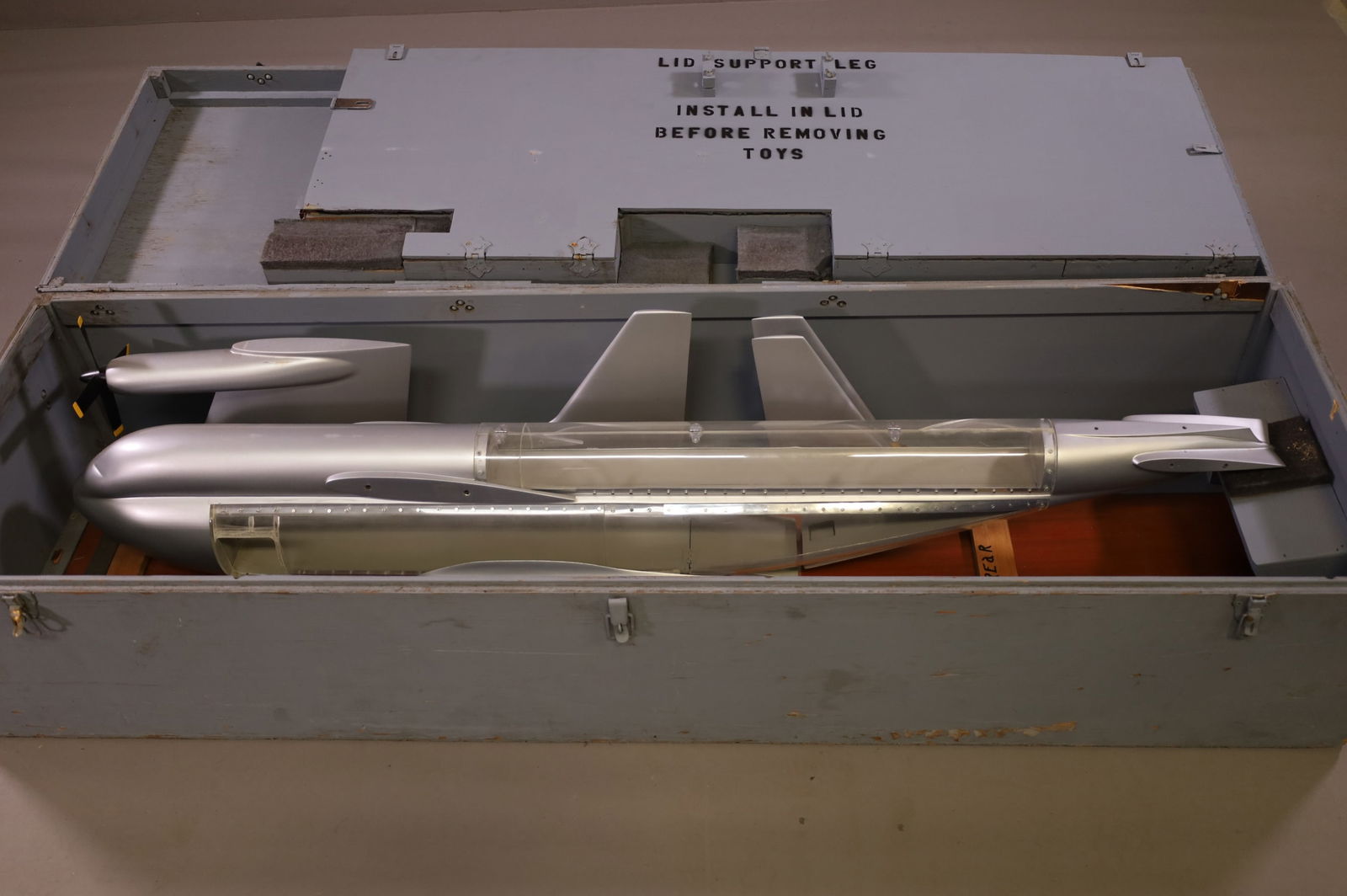 DOUGLAS XC 132 PROTOTYPE TRAINING MODEL (1 of 20)