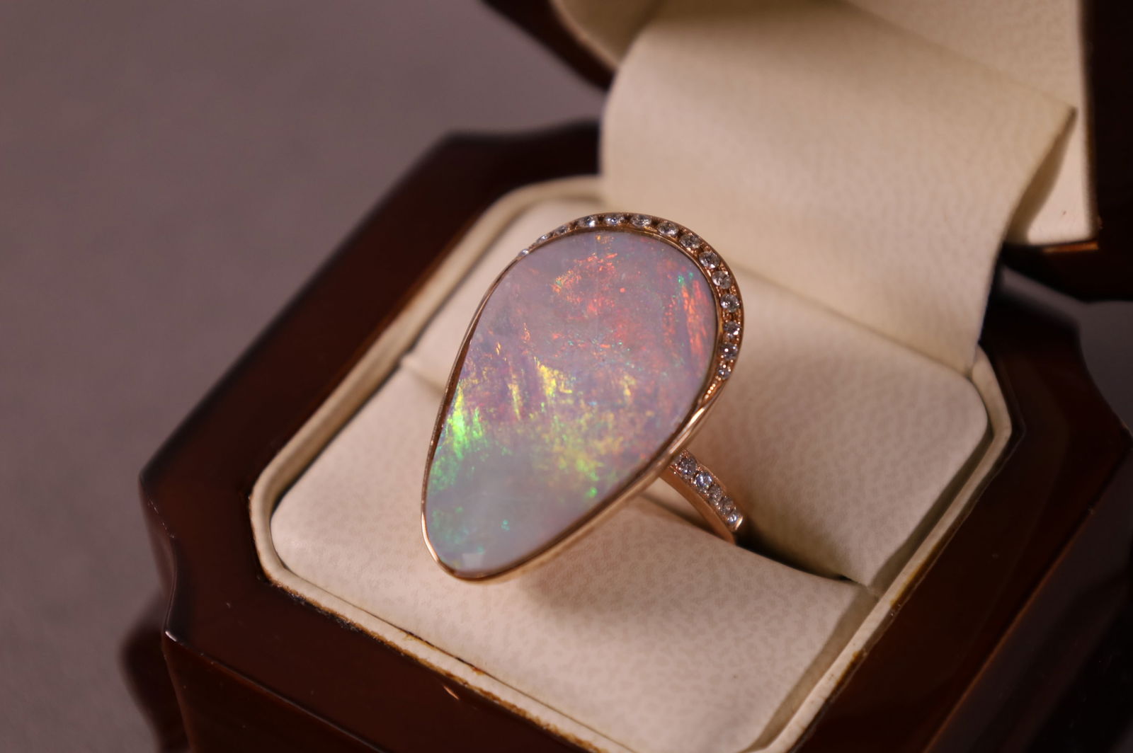 18K OPAL AND DIAMOND RING (1 of 3)