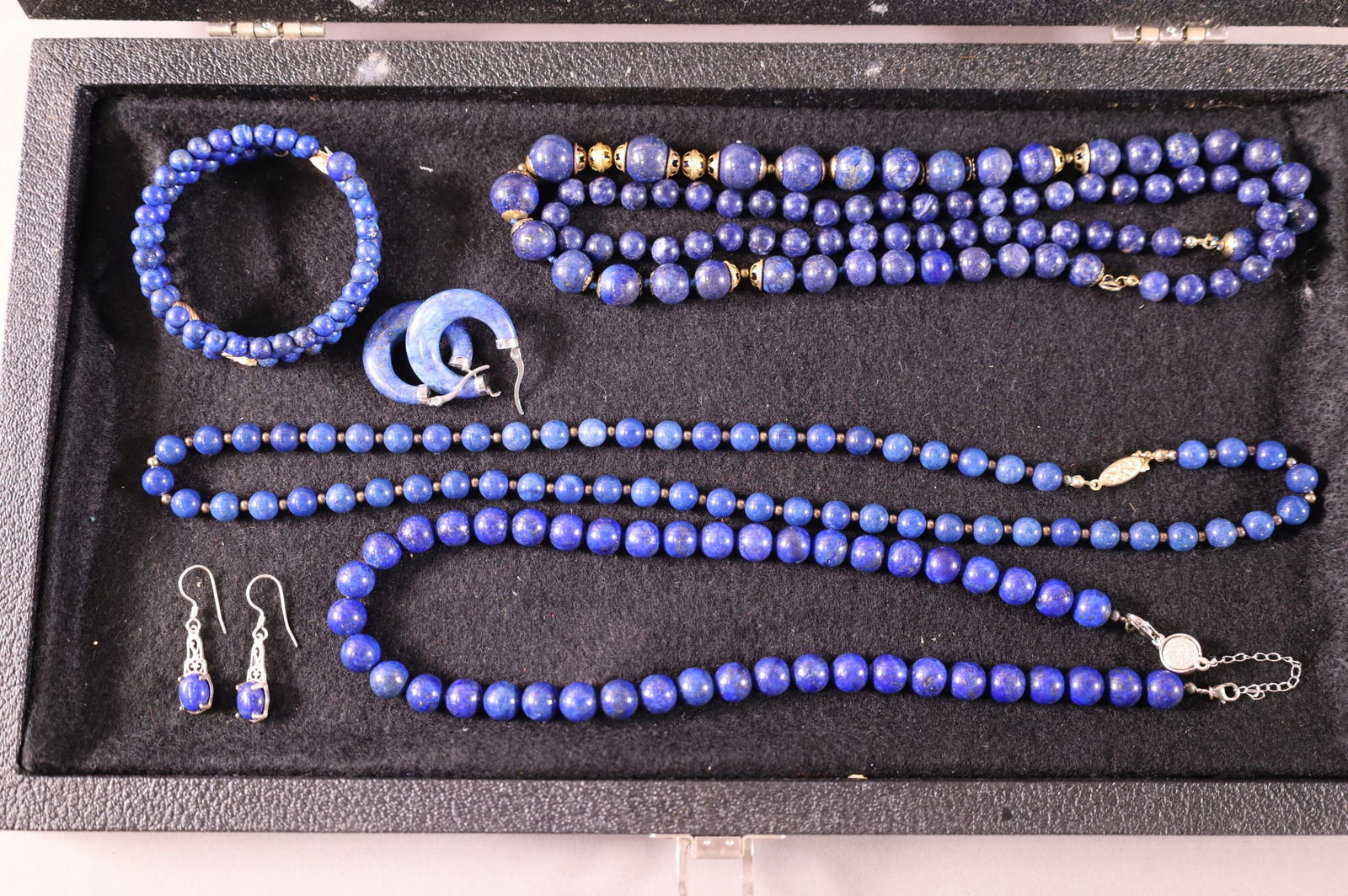 8 PIECES OF LAPIS JEWELRY (1 of 3)