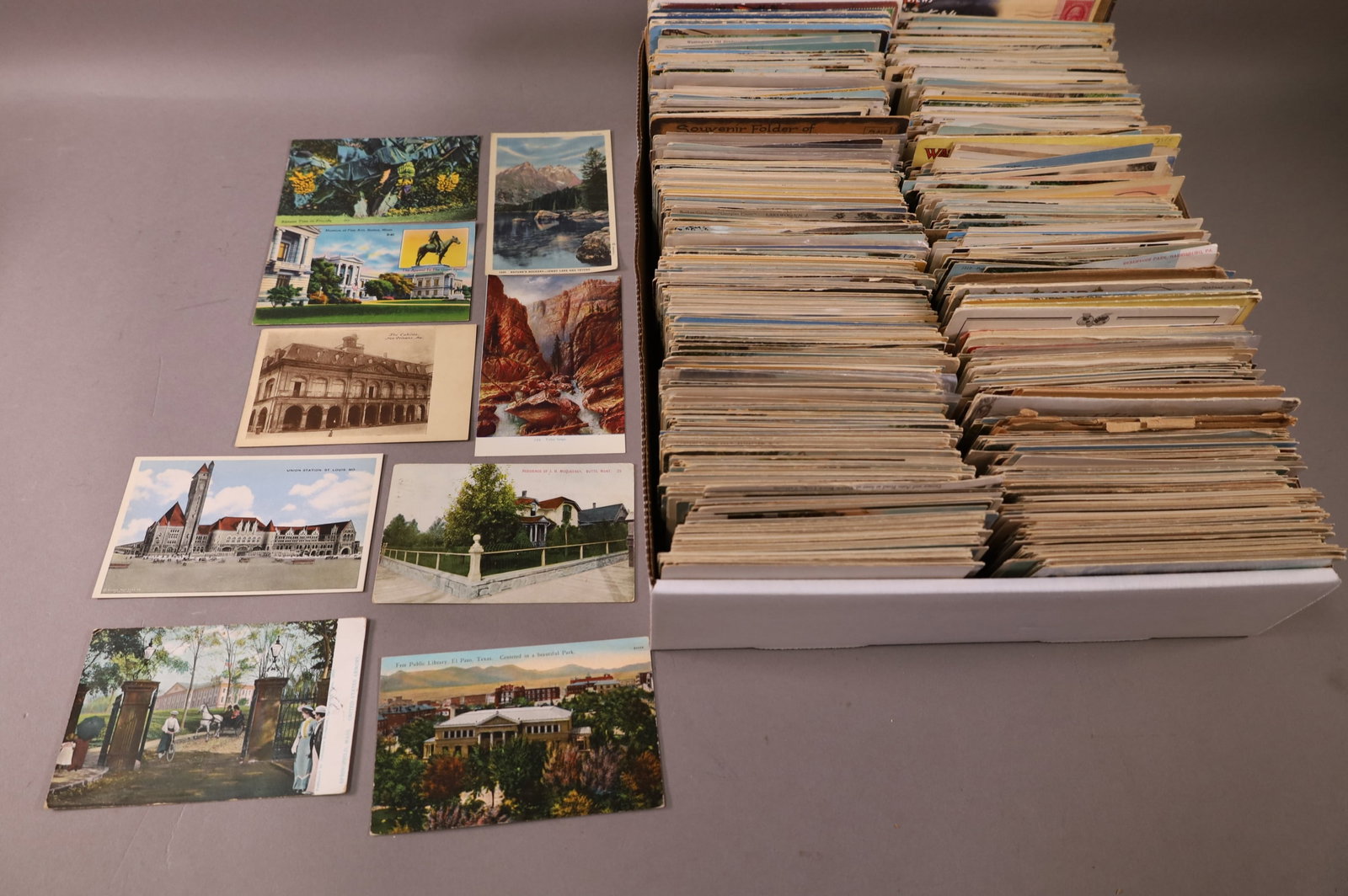 LARGE COLLECTION OF VINTAGE POSTCARDS (1 of 3)