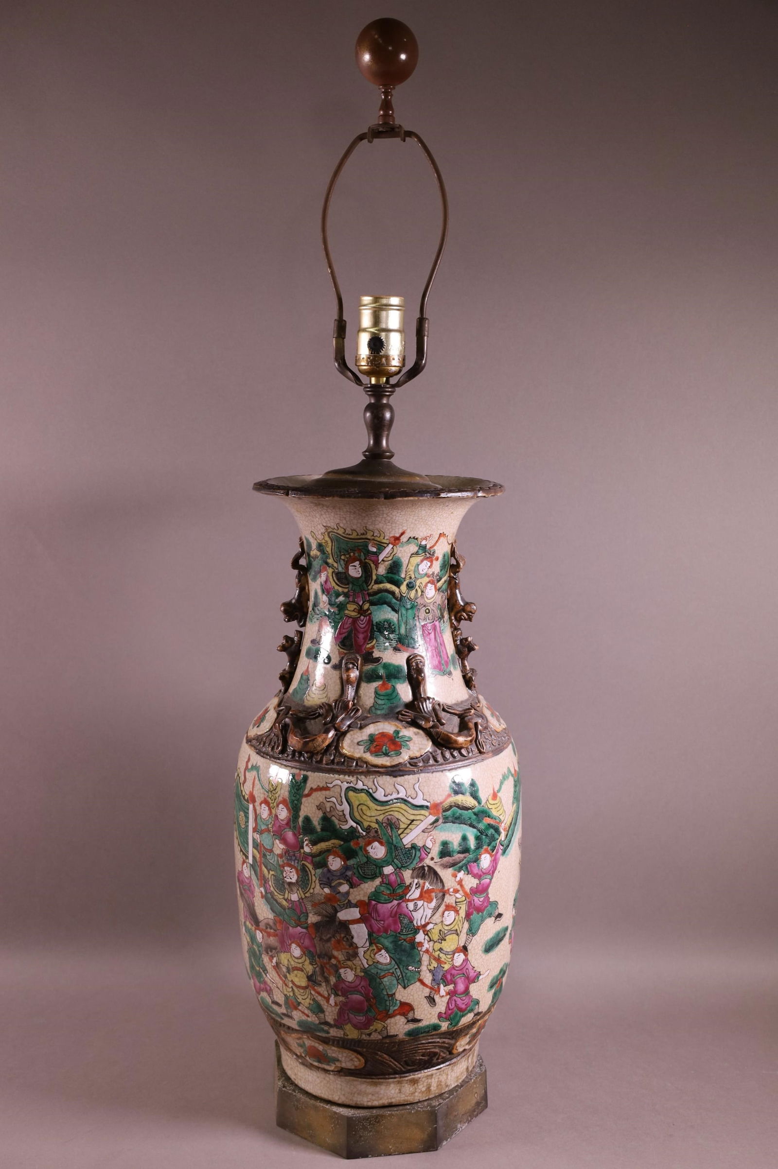 CHINESE PORCELAIN LAMP (1 of 5)