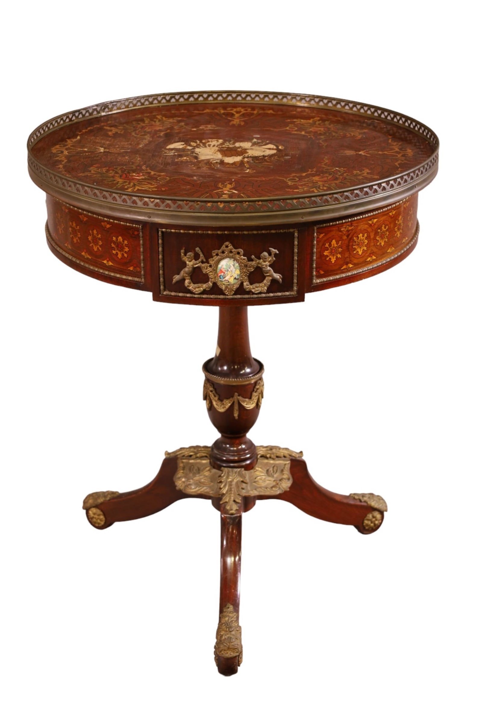 FRENCH STYLE LAMP TABLE (1 of 4)