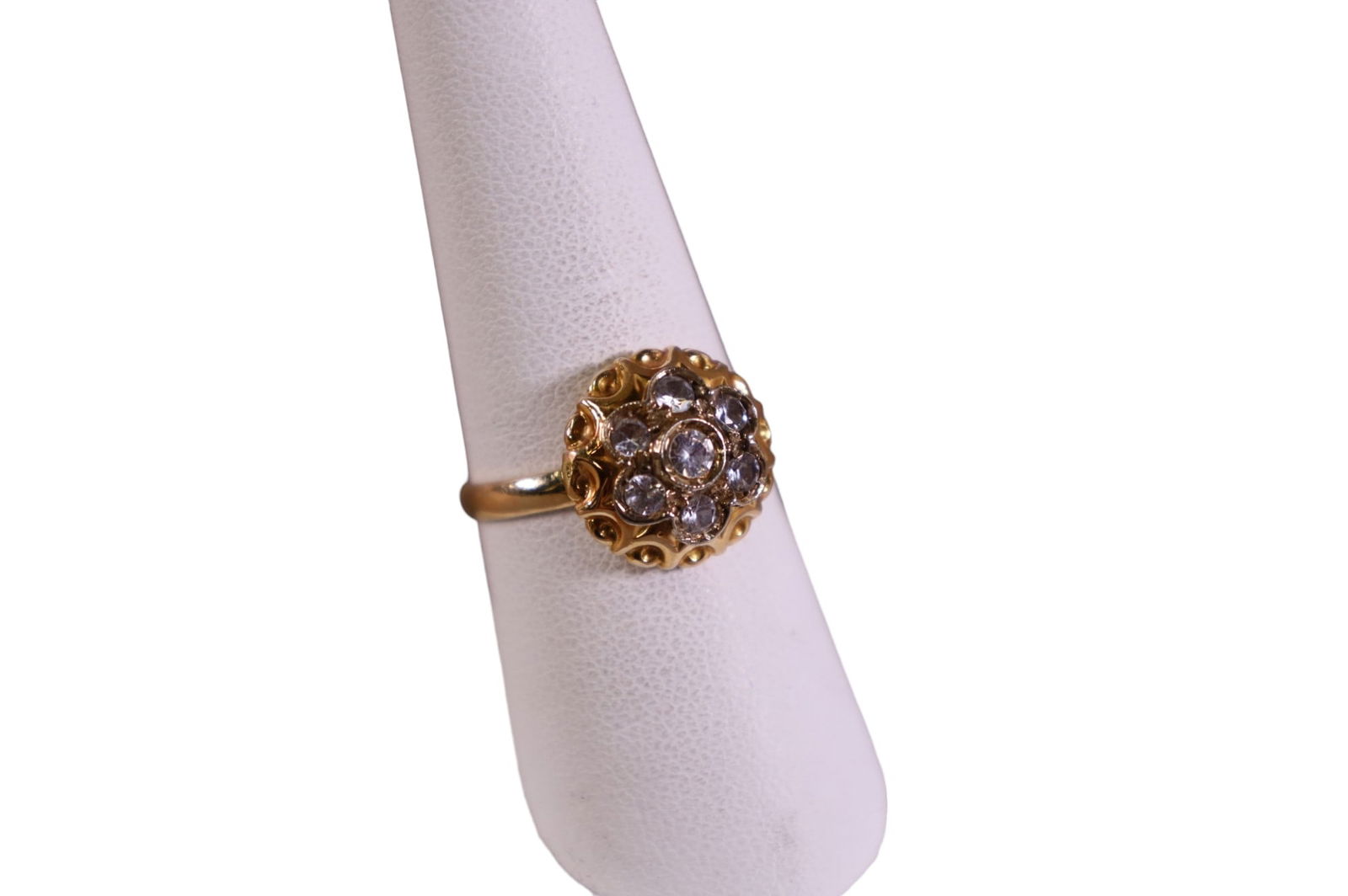 14K GOLD & DIAMOND RING (1 of 3)