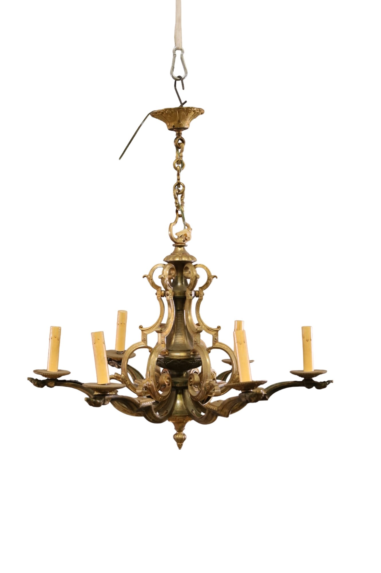 BRONZE CHANDELIER: 6 LIGHT BRONZE CHANDELIER, SOME TARNISHING TO SURFACE. 29" DIAM x 30" H. THIS ITEM EXCEEDS SIZE LIMITATIONS FOR IN HOUSE SHIPPING.