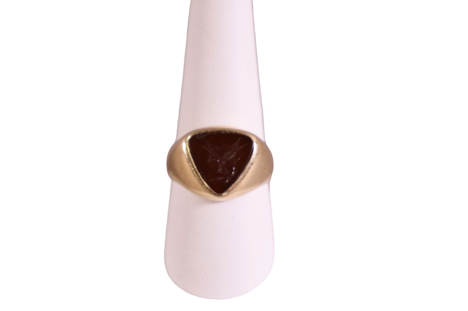 14K GOLD RING W./ INTAGLIO CUT STONE (1 of 3)