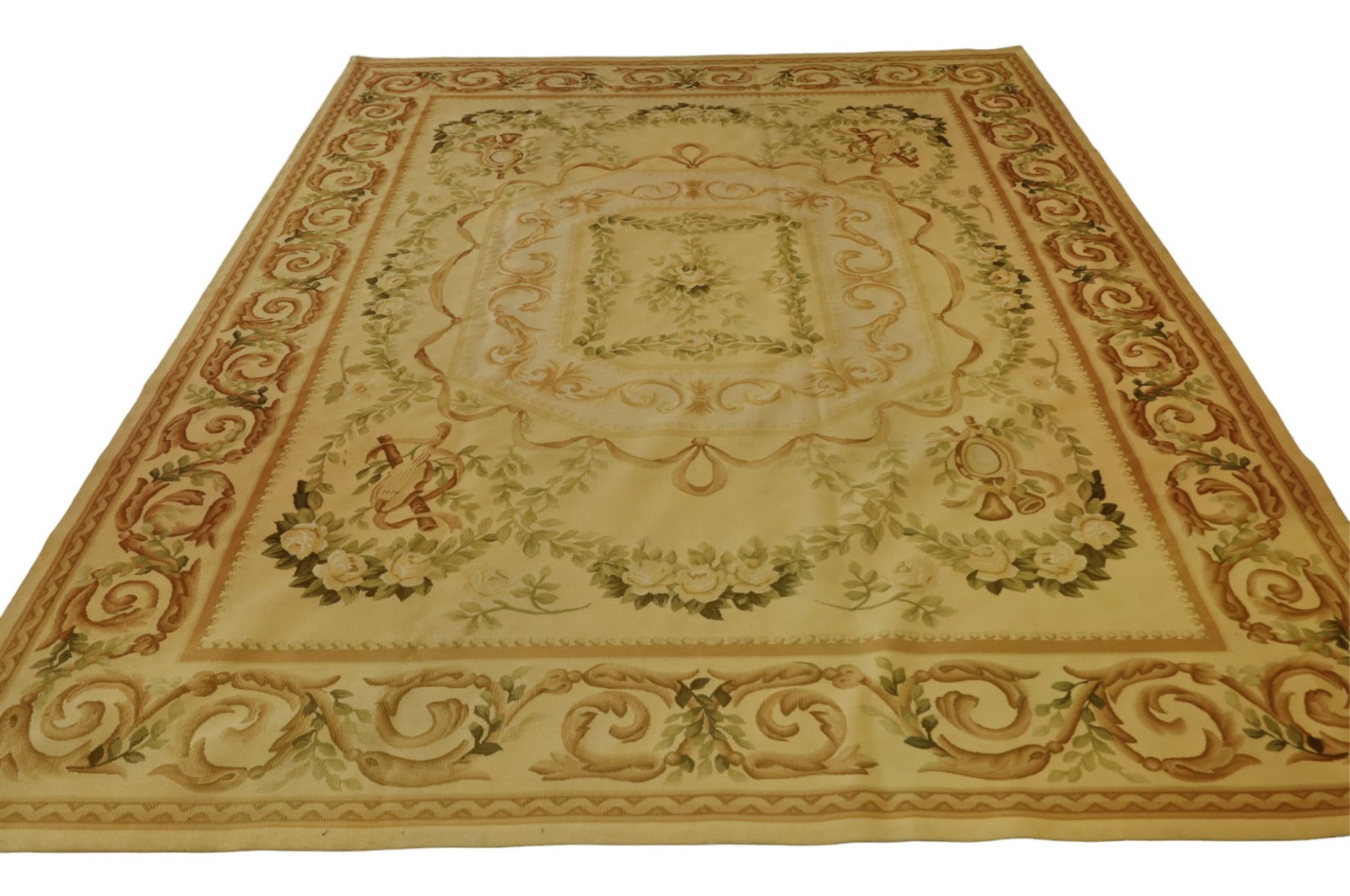 APPROX 9' 8" x 7' 11" HANDMADE AUBUSSON RUG (1 of 6)