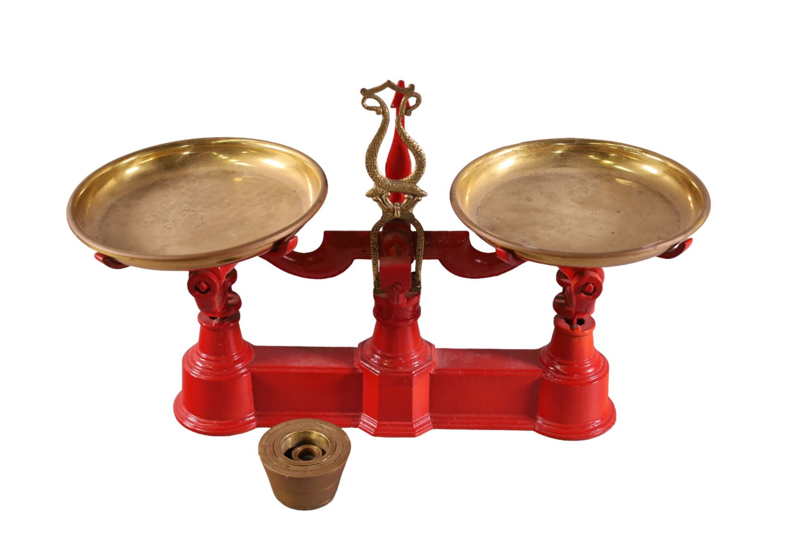 ANTIQUE BALANCE SCALE (1 of 3)